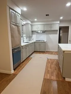 Single Family Residence For Rent in Dallas County , 2615 Southwood Drive, Dallas, Texas 75233, 3 Bedrooms, 2 Bathrooms, 1 Garage spaces, 1,391 Sqft, built in 1955, Price $2,650, mls#21349098, Real Estate Agent in Dallas, Homes For Rent in Dallas county, Homes For Rent in Dallas, Realtor in Dallas Texas, Real Estate Brokerage Independent Realty Texas, Luminita Cordes Realtor