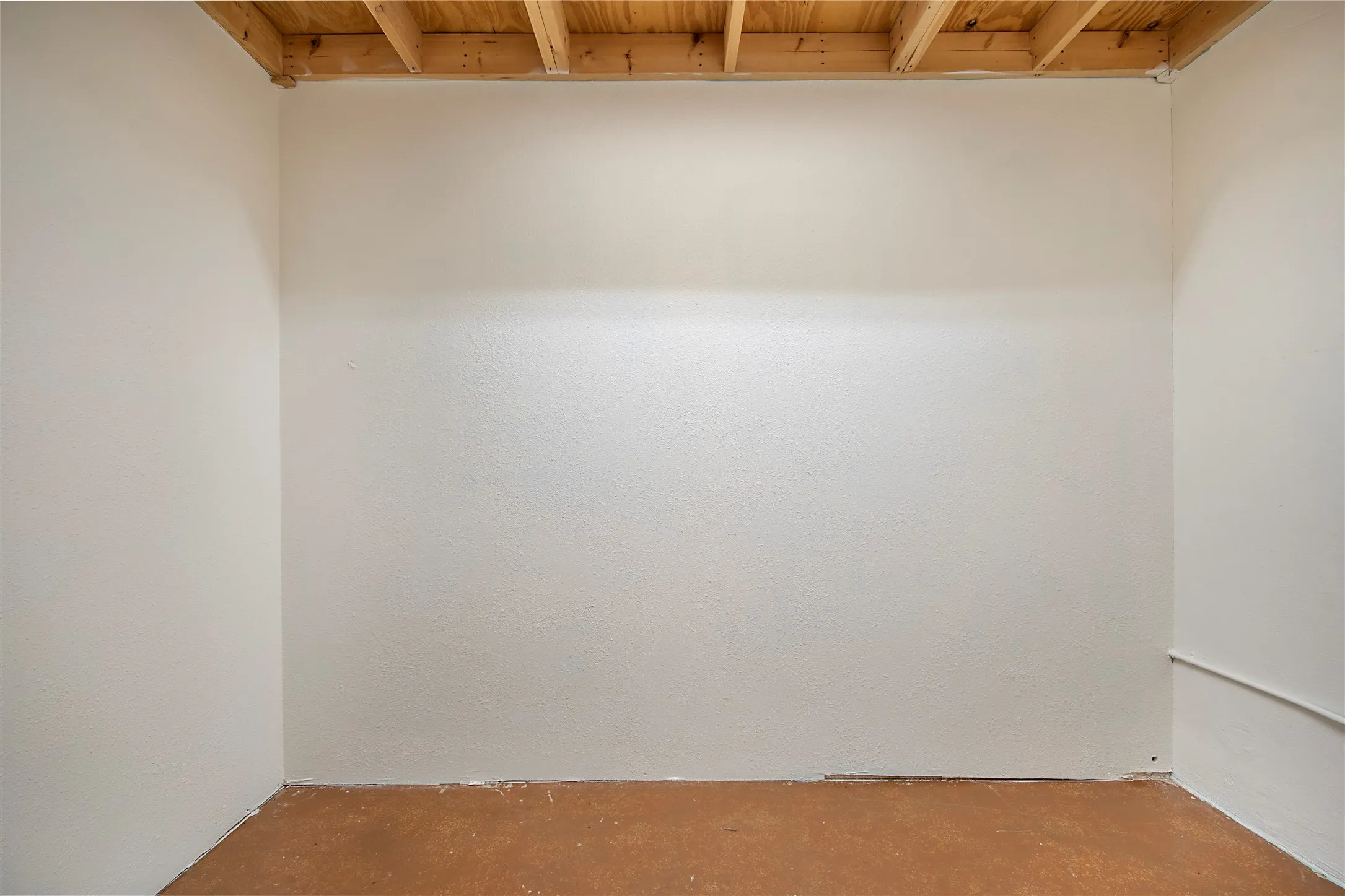 Condominium For Sale in Dallas County , 4212 Main Street, Dallas, Texas 75226, 1 Bedroom, 1 Bathroom, Garage spaces, 1,776 Sqft, built in 1952, mls#21344507, Real Estate Agent in Dallas, Homes For Sale in Dallas county, Homes For Sale in Dallas, Realtor in Dallas Texas, Real Estate Brokerage Independent Realty Texas, Luminita Cordes Realtor