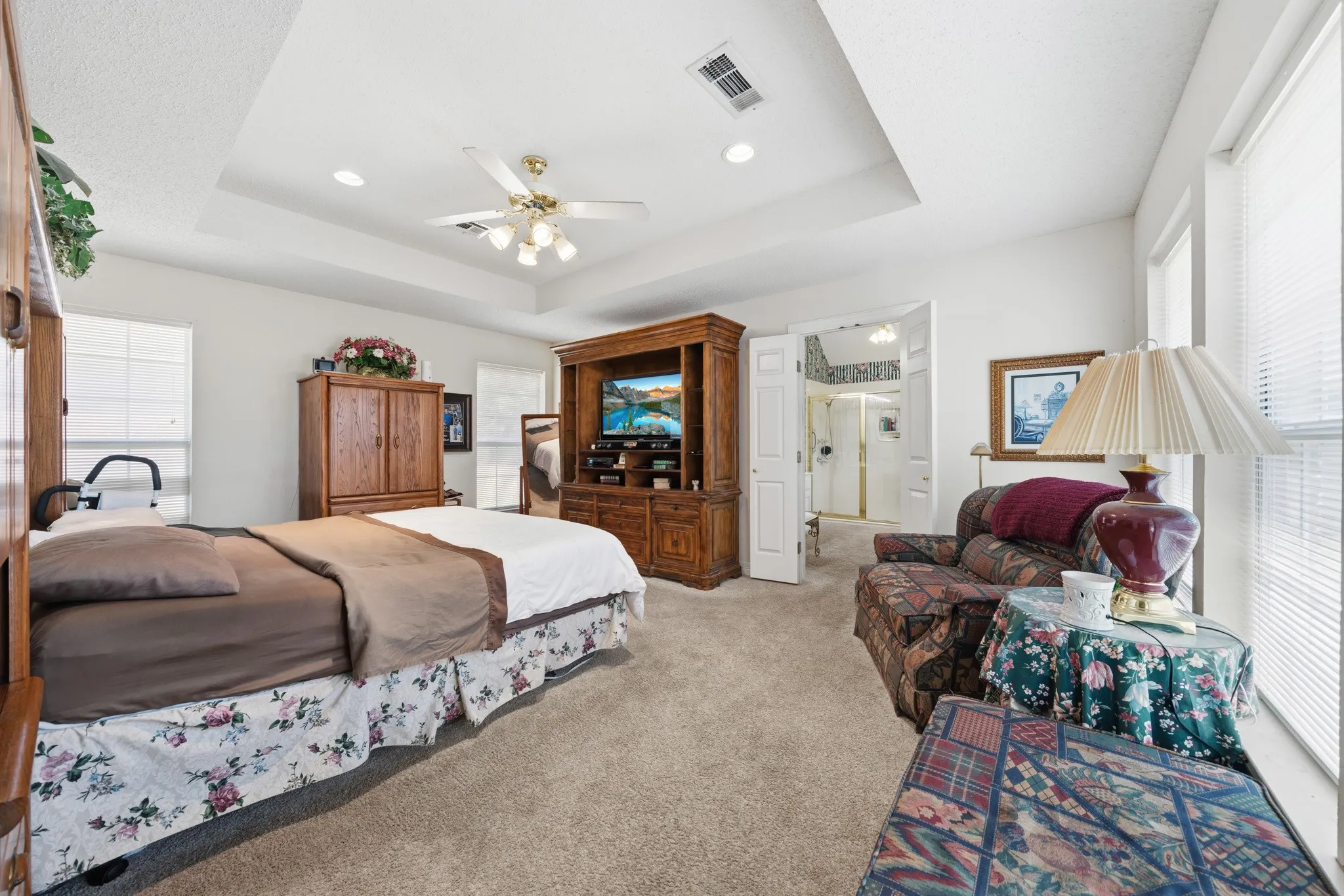 Single Family Residence For Sale in Mc Lennan County , 10108 Polo Park Circle, Waco, Texas 76712, 3 Bedroom, 3 Bathroom, 2 Garage spaces, 2,182 Sqft, built in 1995, mls#21349131, Real Estate Agent in Waco, Homes For Sale in Mc Lennan county, Homes For Sale in Waco, Realtor in Waco Texas, Real Estate Brokerage Independent Realty Texas, Luminita Cordes Realtor