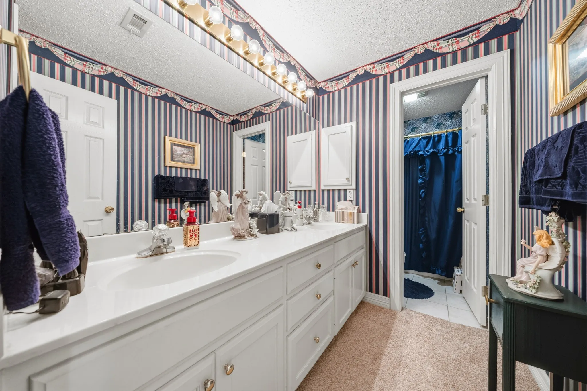 Single Family Residence For Sale in Mc Lennan County , 10108 Polo Park Circle, Waco, Texas 76712, 3 Bedroom, 3 Bathroom, 2 Garage spaces, 2,182 Sqft, built in 1995, mls#21349131, Real Estate Agent in Waco, Homes For Sale in Mc Lennan county, Homes For Sale in Waco, Realtor in Waco Texas, Real Estate Brokerage Independent Realty Texas, Luminita Cordes Realtor
