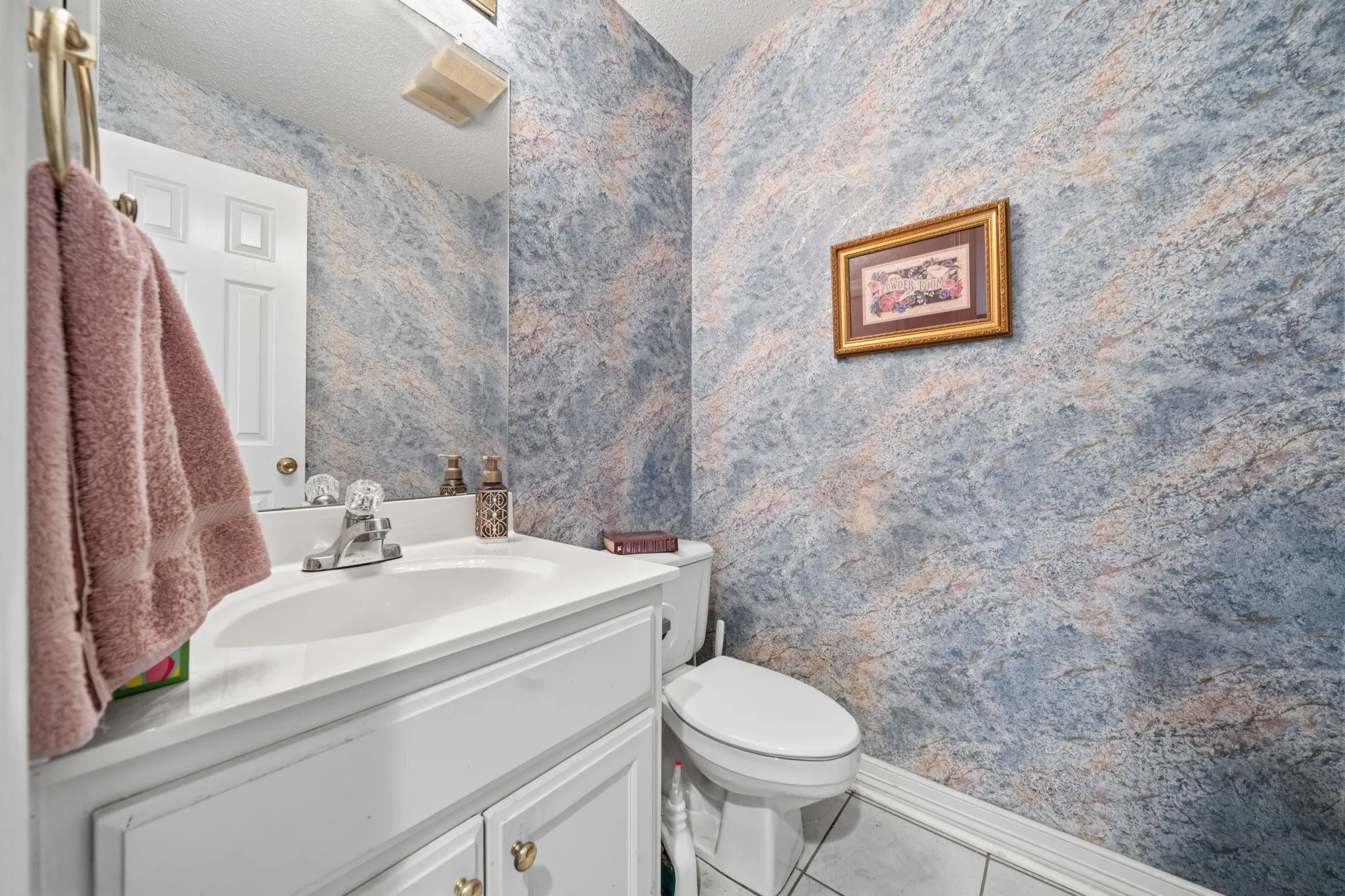 Single Family Residence For Sale in Mc Lennan County , 10108 Polo Park Circle, Waco, Texas 76712, 3 Bedroom, 3 Bathroom, 2 Garage spaces, 2,182 Sqft, built in 1995, mls#21349131, Real Estate Agent in Waco, Homes For Sale in Mc Lennan county, Homes For Sale in Waco, Realtor in Waco Texas, Real Estate Brokerage Independent Realty Texas, Luminita Cordes Realtor