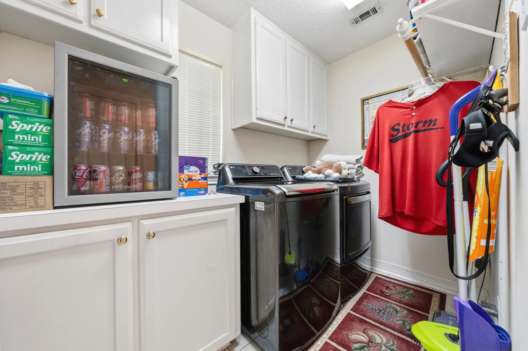 Single Family Residence For Sale in Mc Lennan County , 10108 Polo Park Circle, Waco, Texas 76712, 3 Bedroom, 3 Bathroom, 2 Garage spaces, 2,182 Sqft, built in 1995, mls#21349131, Real Estate Agent in Waco, Homes For Sale in Mc Lennan county, Homes For Sale in Waco, Realtor in Waco Texas, Real Estate Brokerage Independent Realty Texas, Luminita Cordes Realtor