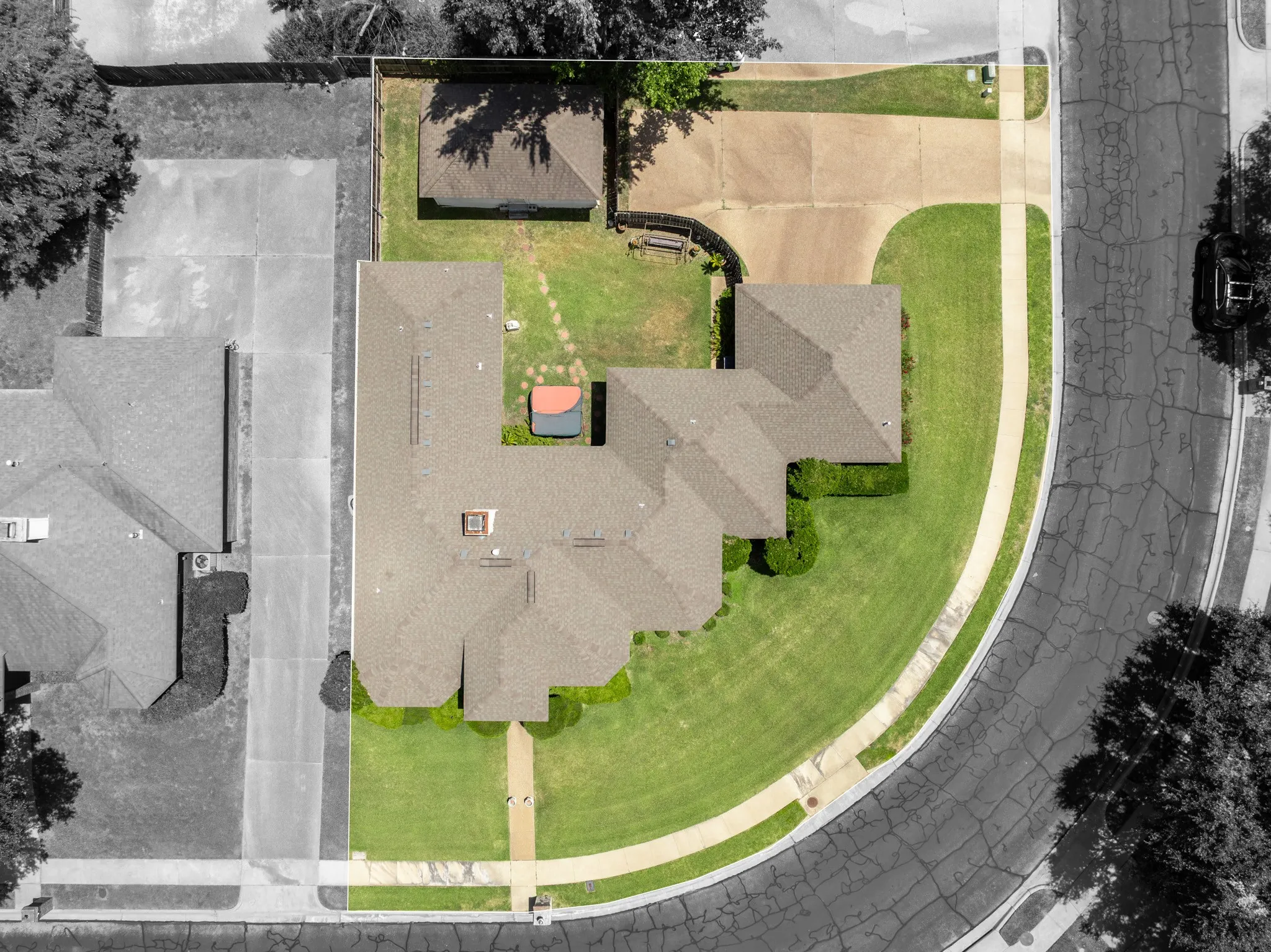 Single Family Residence For Sale in Mc Lennan County , 10108 Polo Park Circle, Waco, Texas 76712, 3 Bedroom, 3 Bathroom, 2 Garage spaces, 2,182 Sqft, built in 1995, mls#21349131, Real Estate Agent in Waco, Homes For Sale in Mc Lennan county, Homes For Sale in Waco, Realtor in Waco Texas, Real Estate Brokerage Independent Realty Texas, Luminita Cordes Realtor