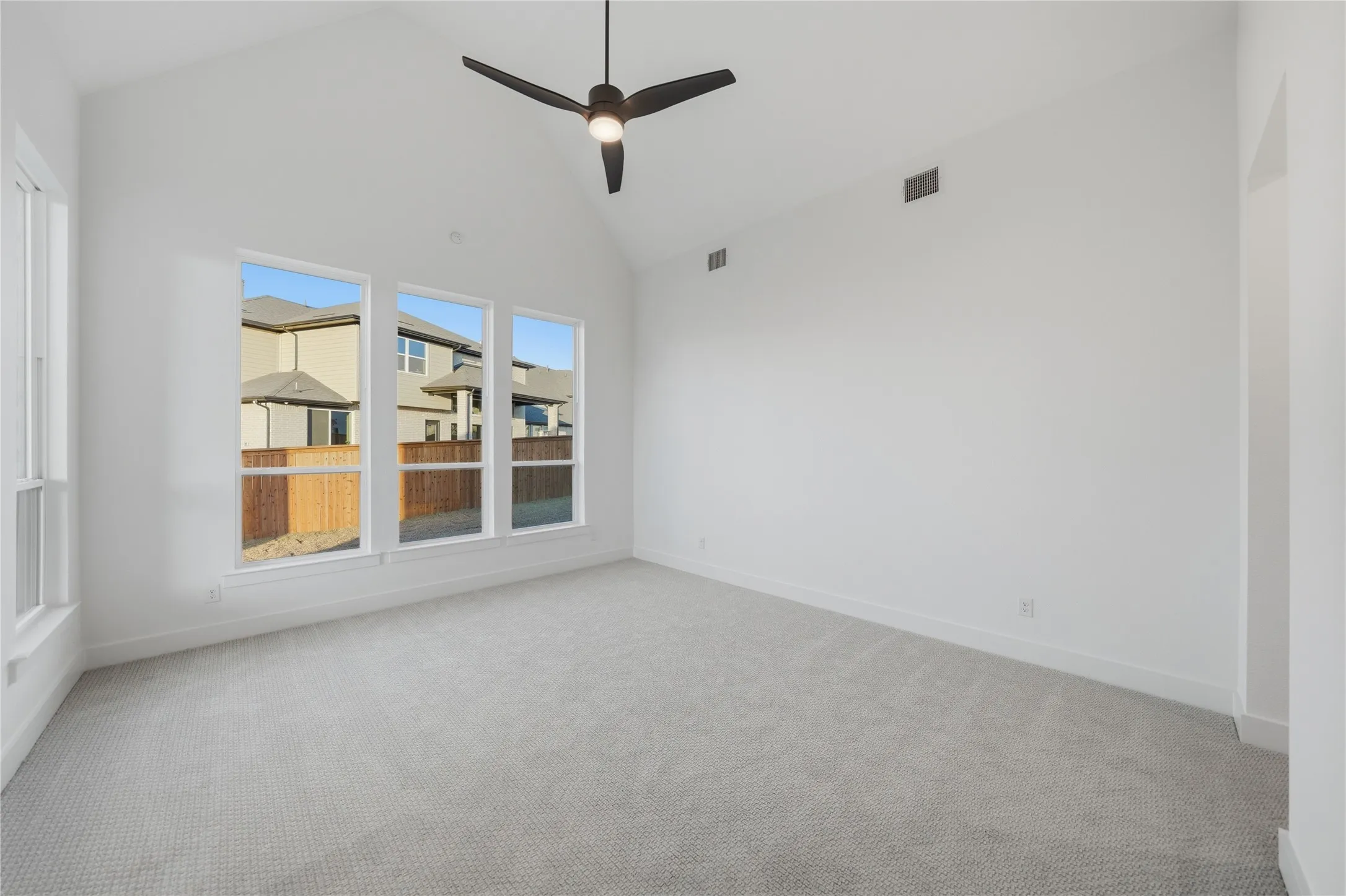 Single Family Residence For Sale in Collin County , 1009 Kelley Lane, Celina, Texas 75009, 5 Bedroom, 6 Bathroom, 4 Garage spaces, 4,645 Sqft, built in 2025, mls#21349196, Real Estate Agent in Celina, Homes For Sale in Collin county, Homes For Sale in Celina, Realtor in Celina Texas, Real Estate Brokerage Independent Realty Texas, Luminita Cordes Realtor