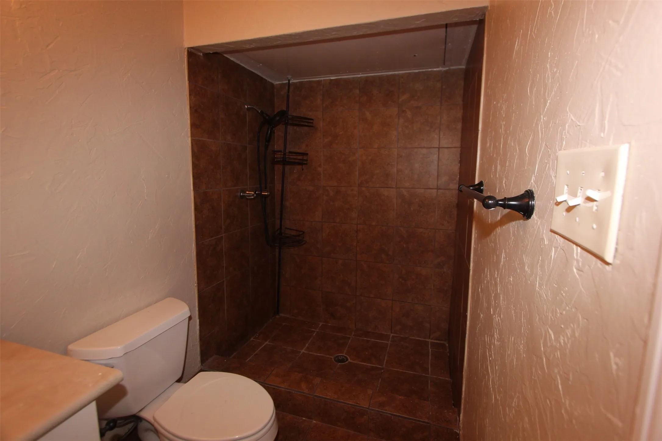 Single Family Residence For Rent in Collin County , 157 W Way Circle, Allen, Texas 75002, 3 Bedroom, 2 Bathroom, 2 Garage spaces, 1,424 Sqft, built in 1978, mls#21349199, Real Estate Agent in Allen, Homes For Rent in Collin county, Homes For Rent in Allen, Realtor in Allen Texas, Real Estate Brokerage Independent Realty Texas, Luminita Cordes Realtor