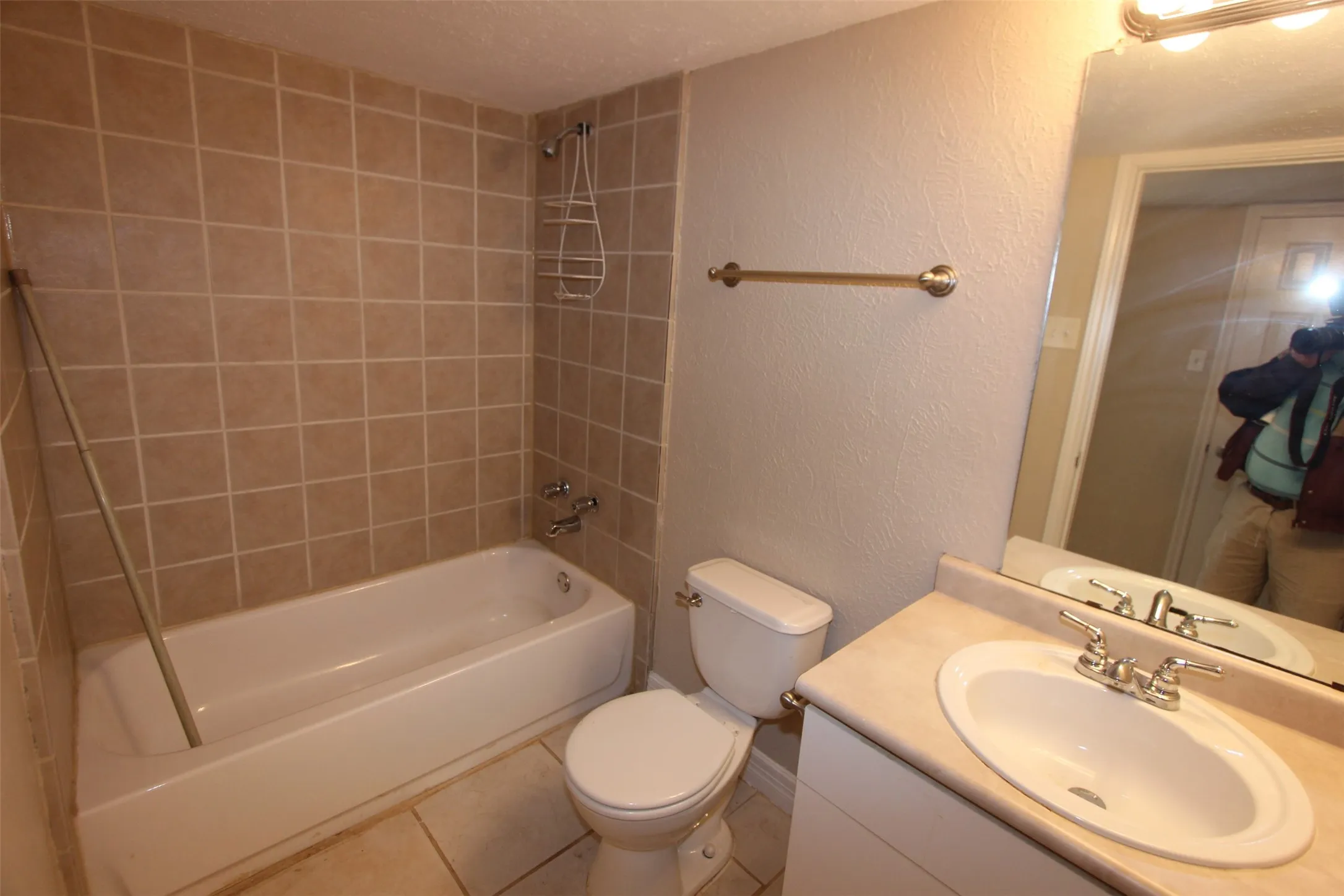 Single Family Residence For Rent in Collin County , 157 W Way Circle, Allen, Texas 75002, 3 Bedroom, 2 Bathroom, 2 Garage spaces, 1,424 Sqft, built in 1978, mls#21349199, Real Estate Agent in Allen, Homes For Rent in Collin county, Homes For Rent in Allen, Realtor in Allen Texas, Real Estate Brokerage Independent Realty Texas, Luminita Cordes Realtor