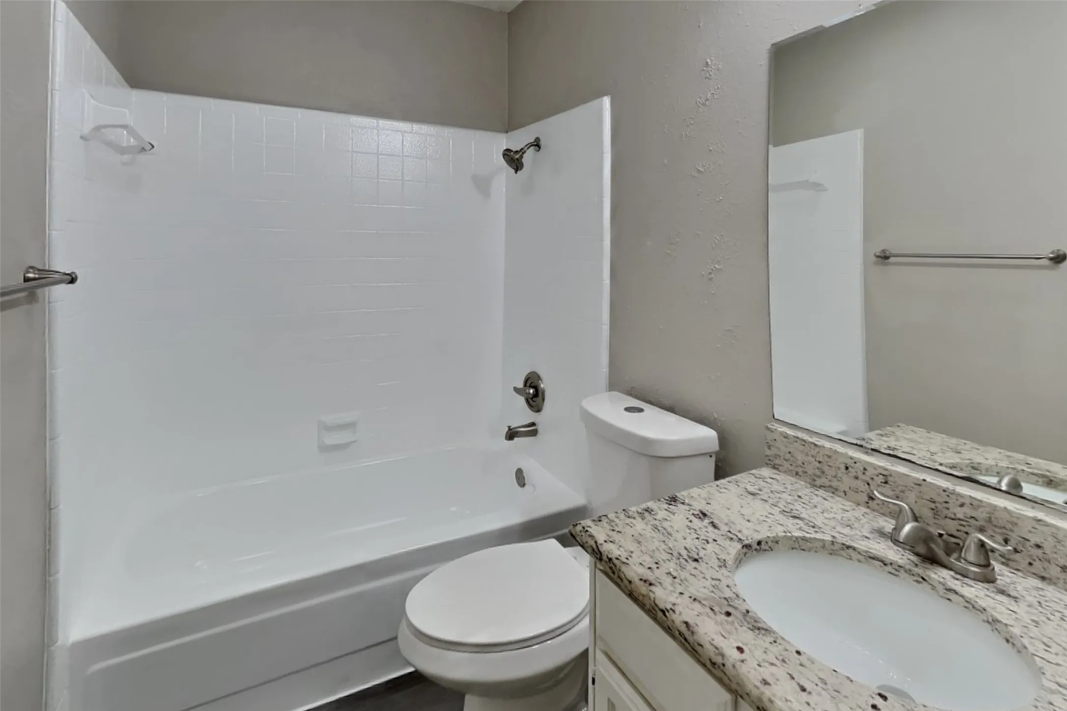 Single Family Residence For Rent in Denton County , 2732 Cancun Lane, Dallas, Texas 75287, 3 Bedroom, 2 Bathroom, 2 Garage spaces, 1,883 Sqft, built in 1983, mls#21349200, Real Estate Agent in Dallas, Homes For Rent in Denton county, Homes For Rent in Dallas, Realtor in Dallas Texas, Real Estate Brokerage Independent Realty Texas, Luminita Cordes Realtor