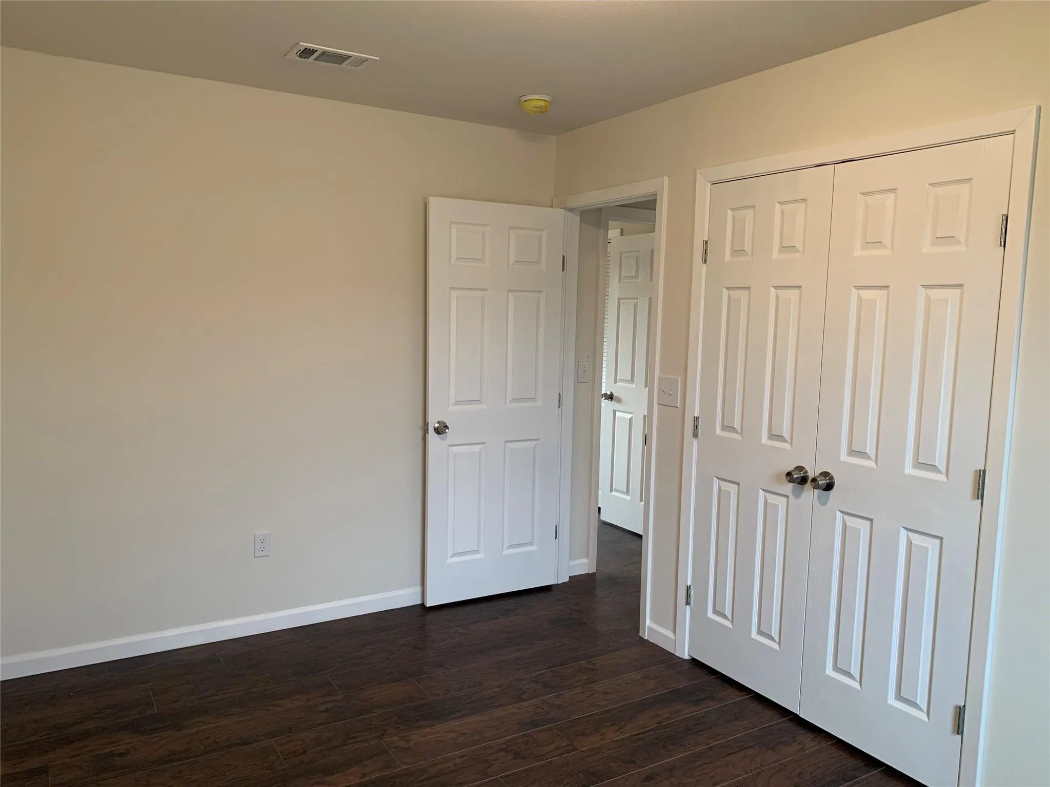 Single Family Residence For Rent in Wise County , 156 Bridlewood Lane, Runaway Bay, Texas 76426, 3 Bedroom, 2 Bathroom, Garage spaces, 1,098 Sqft, built in 2023, mls#21349202, Real Estate Agent in Runaway Bay, Homes For Rent in Wise county, Homes For Rent in Runaway Bay, Realtor in Runaway Bay Texas, Real Estate Brokerage Independent Realty Texas, Luminita Cordes Realtor