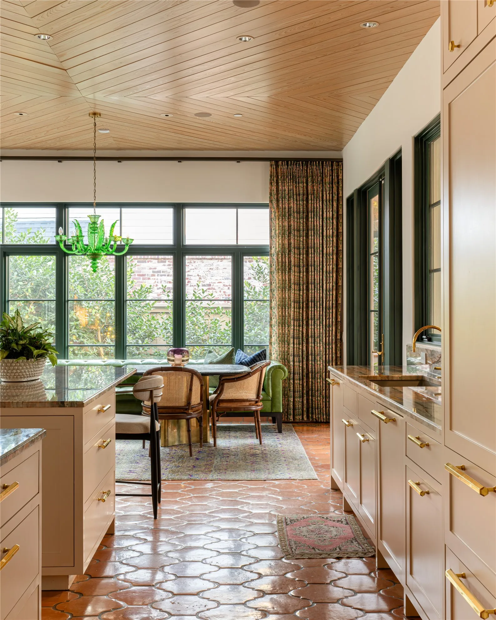 Single Family Residence For Sale in Dallas County , 3112 Greenbrier Drive, University Park, Texas 75225, 5 Bedroom, 7 Bathroom, 2 Garage spaces, 5,884 Sqft, built in 2022, mls#21347029, Real Estate Agent in University Park, Homes For Sale in Dallas county, Homes For Sale in University Park, Realtor in University Park Texas, Real Estate Brokerage Independent Realty Texas, Luminita Cordes Realtor