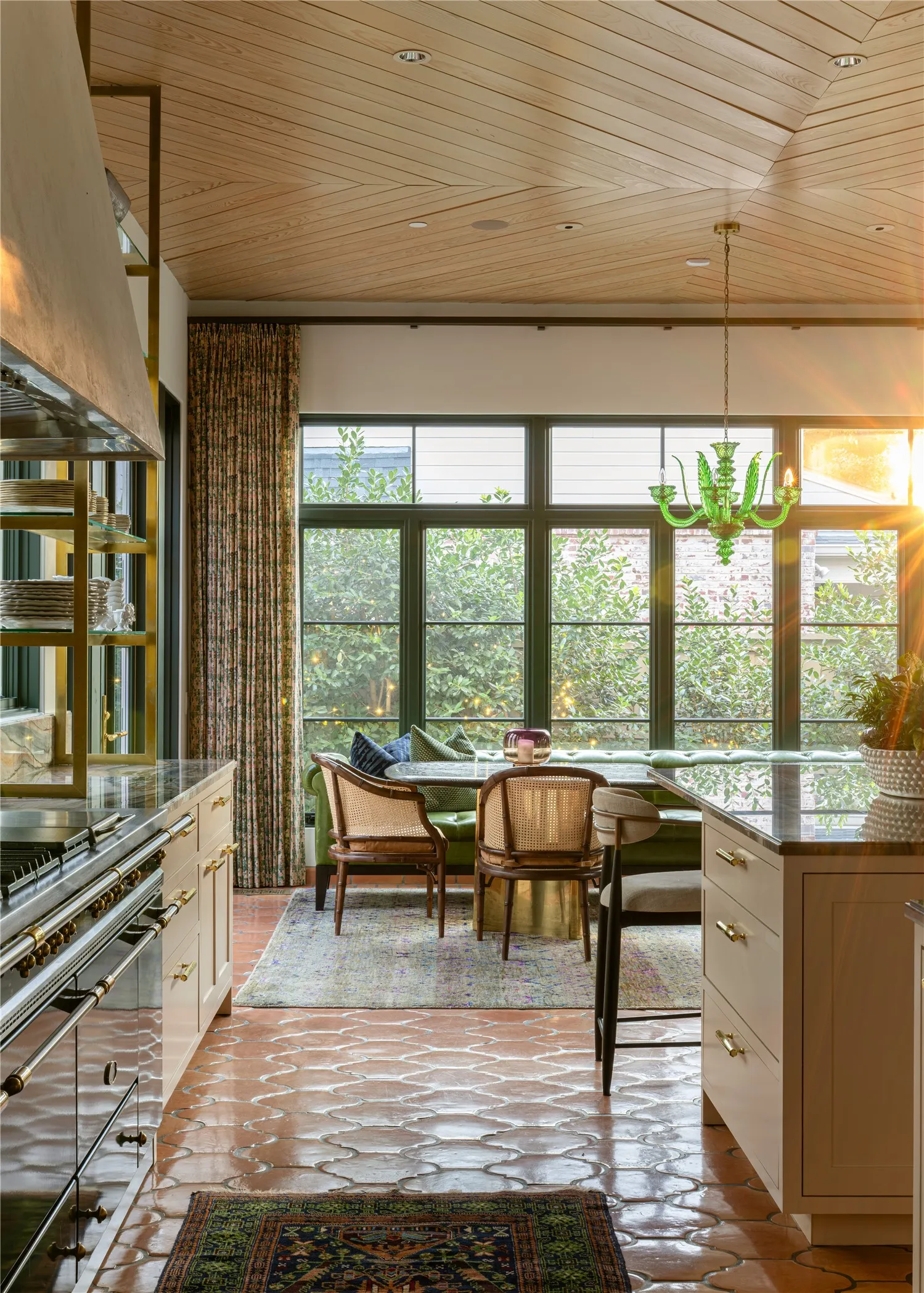 Single Family Residence For Sale in Dallas County , 3112 Greenbrier Drive, University Park, Texas 75225, 5 Bedroom, 7 Bathroom, 2 Garage spaces, 5,884 Sqft, built in 2022, mls#21347029, Real Estate Agent in University Park, Homes For Sale in Dallas county, Homes For Sale in University Park, Realtor in University Park Texas, Real Estate Brokerage Independent Realty Texas, Luminita Cordes Realtor