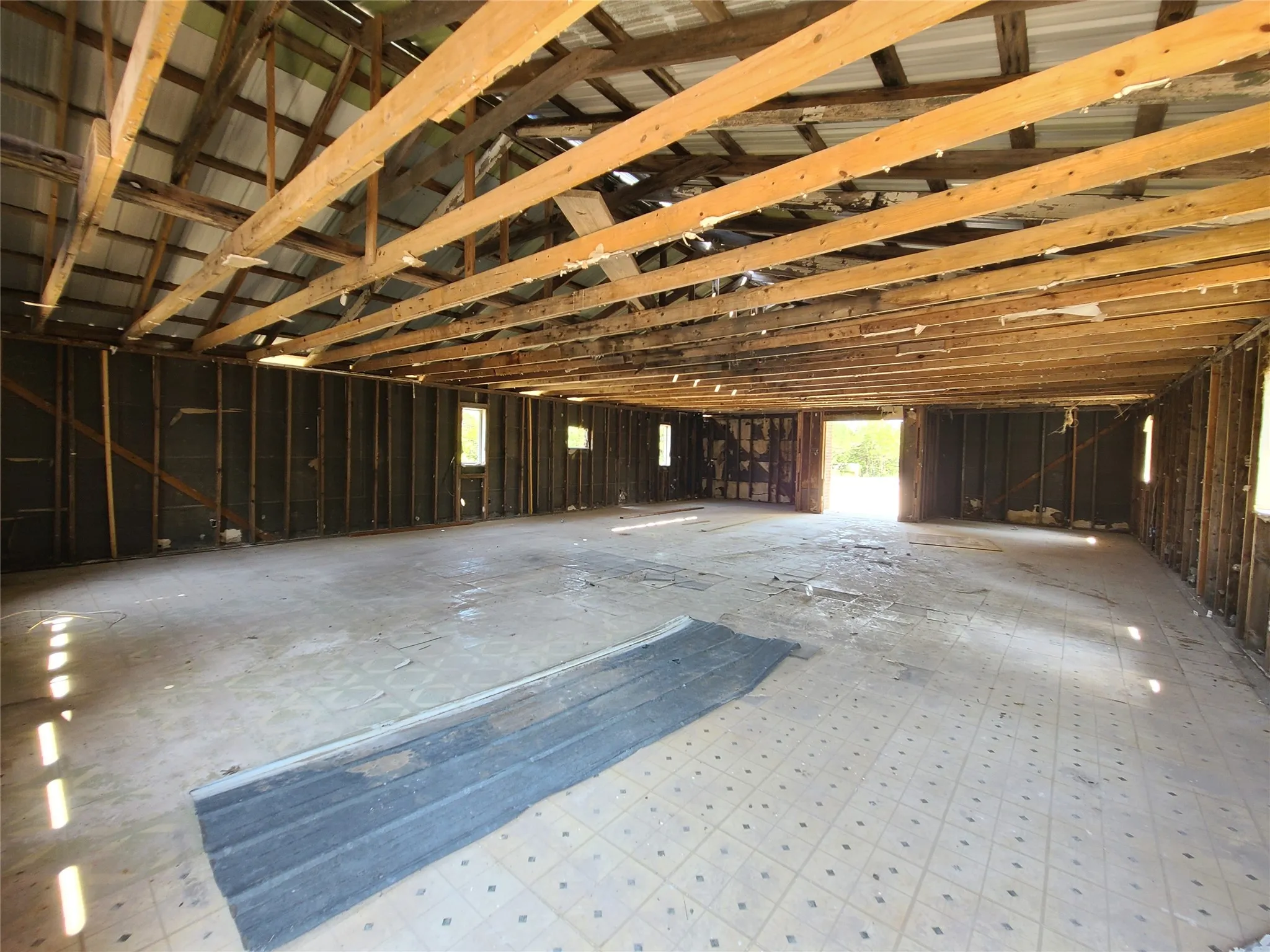 Business For Sale in Grayson County , 1264 Red Moore Road, Whitewright, Texas 75491, 0, 0, Garage spaces, 0 Sqft, built in 2008, mls#21329859, Real Estate Agent in Whitewright, Homes For Sale in Grayson county, Homes For Sale in Whitewright, Realtor in Whitewright Texas, Real Estate Brokerage Independent Realty Texas, Luminita Cordes Realtor