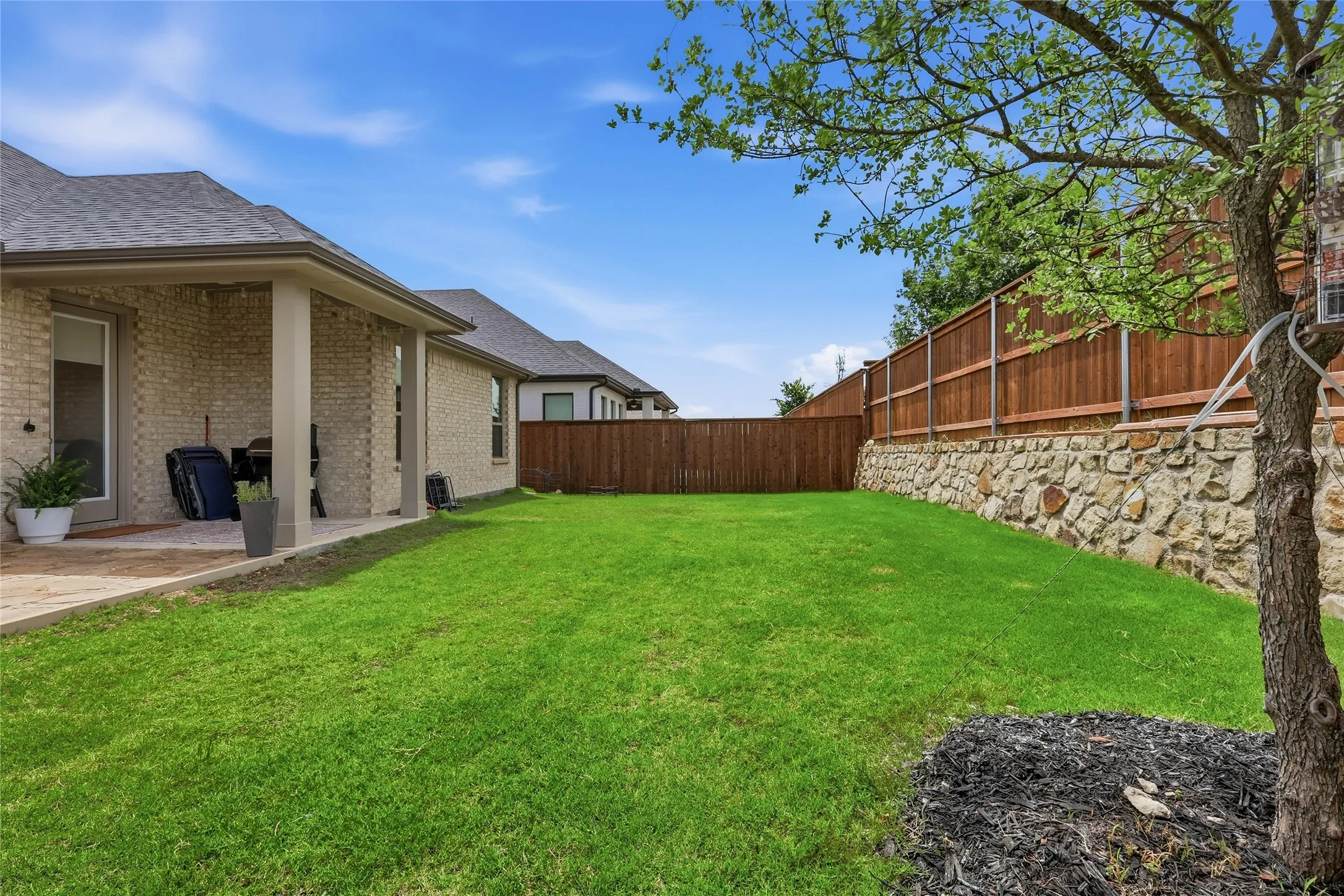 Single Family Residence For Rent in Ellis County , 1837 Flowing Ridge Road, Midlothian, Texas 76065, 4 Bedroom, 3 Bathroom, 2 Garage spaces, 2,028 Sqft, built in 2025, mls#21349236, Real Estate Agent in Midlothian, Homes For Rent in Ellis county, Homes For Rent in Midlothian, Realtor in Midlothian Texas, Real Estate Brokerage Independent Realty Texas, Luminita Cordes Realtor