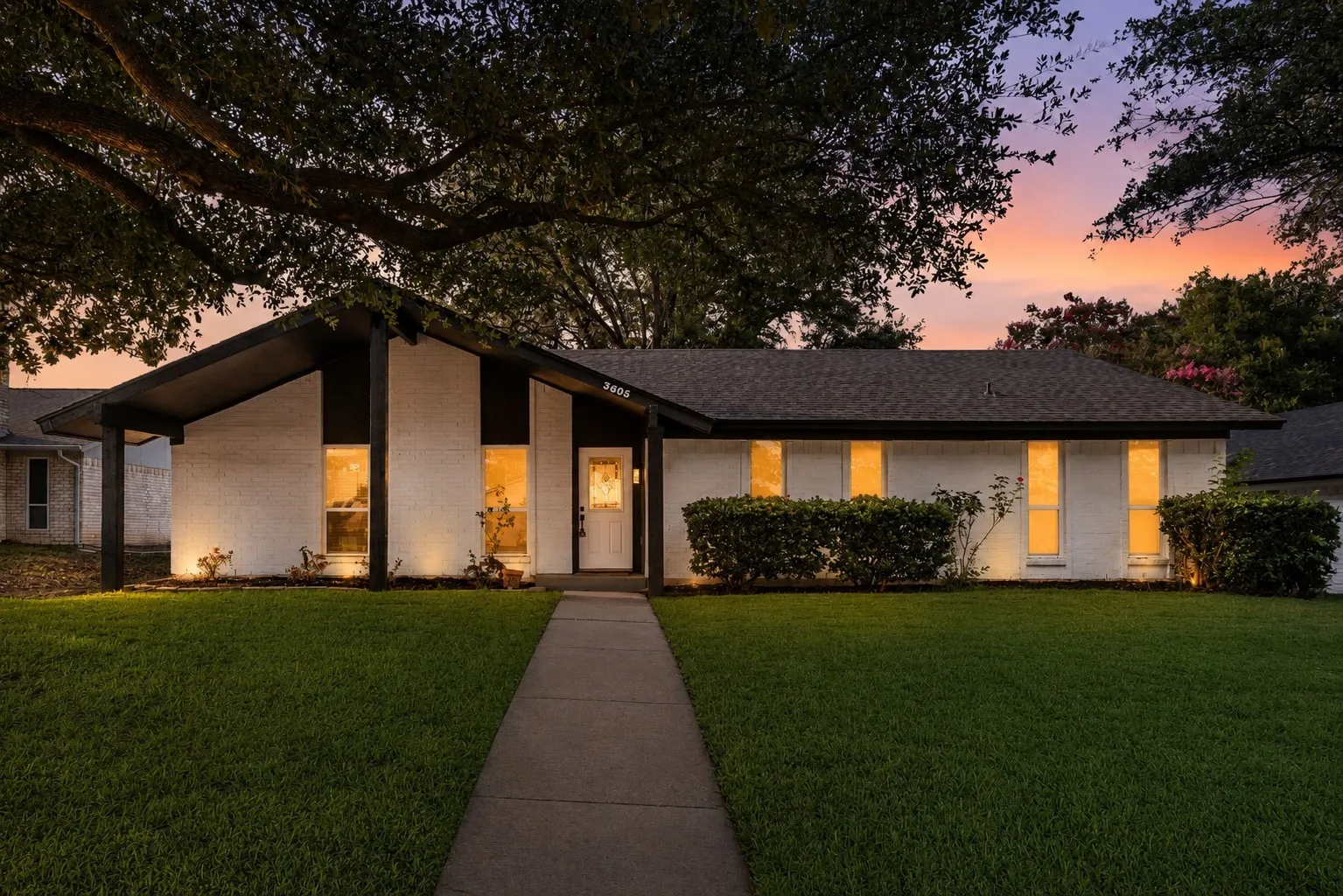 Single Family Residence For Sale in Collin County , 3605 Marwick Drive, Plano, Texas 75075, 4 Bedroom, 2 Bathroom, 2 Garage spaces, 1,862 Sqft, built in 1974, mls#21349249, Real Estate Agent in Plano, Homes For Sale in Collin county, Homes For Sale in Plano, Realtor in Plano Texas, Real Estate Brokerage Independent Realty Texas, Luminita Cordes Realtor