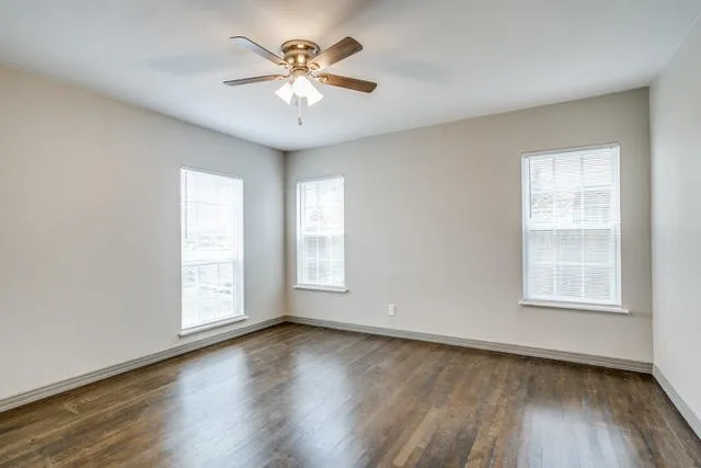 Single Family Residence For Rent in Dallas County , 3324 Inwood Road, Dallas, Texas 75235, 3 Bedrooms, 2 Bathrooms, 1 Garage spaces, 1,424 Sqft, built in 1947, Price $2,600, mls#21349253, Real Estate Agent in Dallas, Homes For Rent in Dallas county, Homes For Rent in Dallas, Realtor in Dallas Texas, Real Estate Brokerage Independent Realty Texas, Luminita Cordes Realtor
