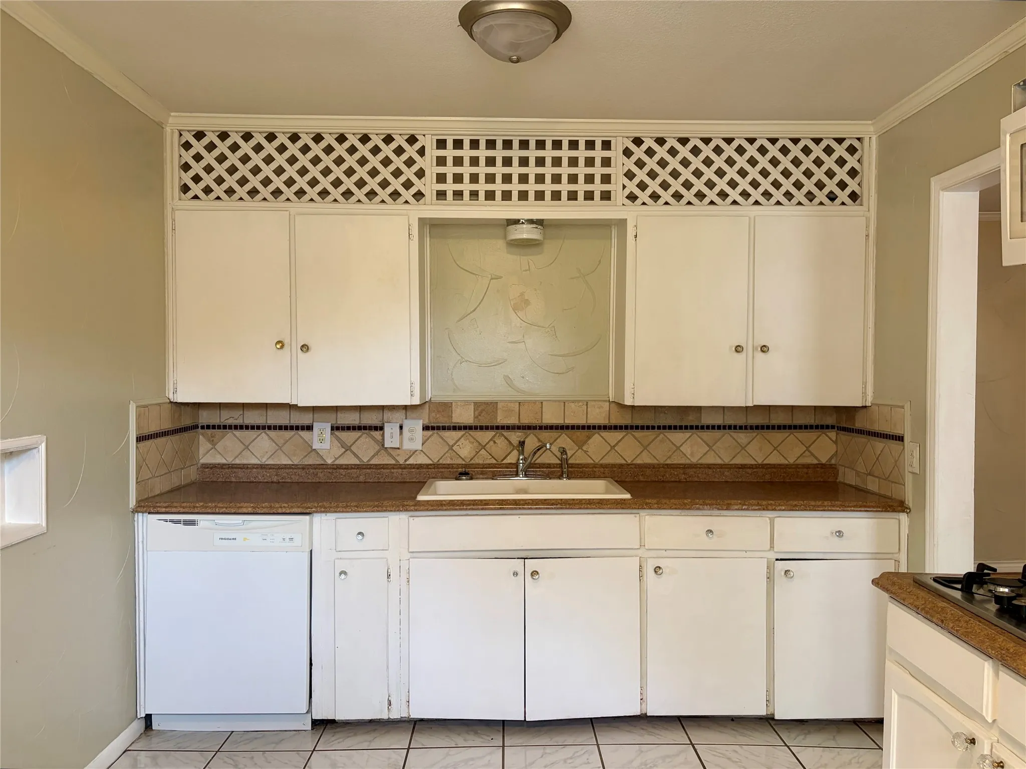 Single Family Residence For Rent in Grayson County , 2225 N Shannon Street, Sherman, Texas 75092, 4 Bedroom, 2 Bathroom, Garage spaces, 1,493 Sqft, built in 1950, mls#21342883, Real Estate Agent in Sherman, Homes For Rent in Grayson county, Homes For Rent in Sherman, Realtor in Sherman Texas, Real Estate Brokerage Independent Realty Texas, Luminita Cordes Realtor