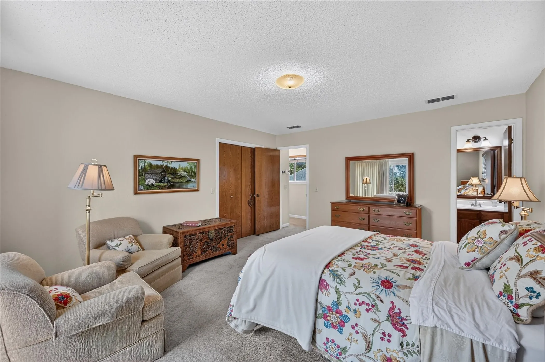 Bedroom 4, secondary primary suite with private bath, large closet!