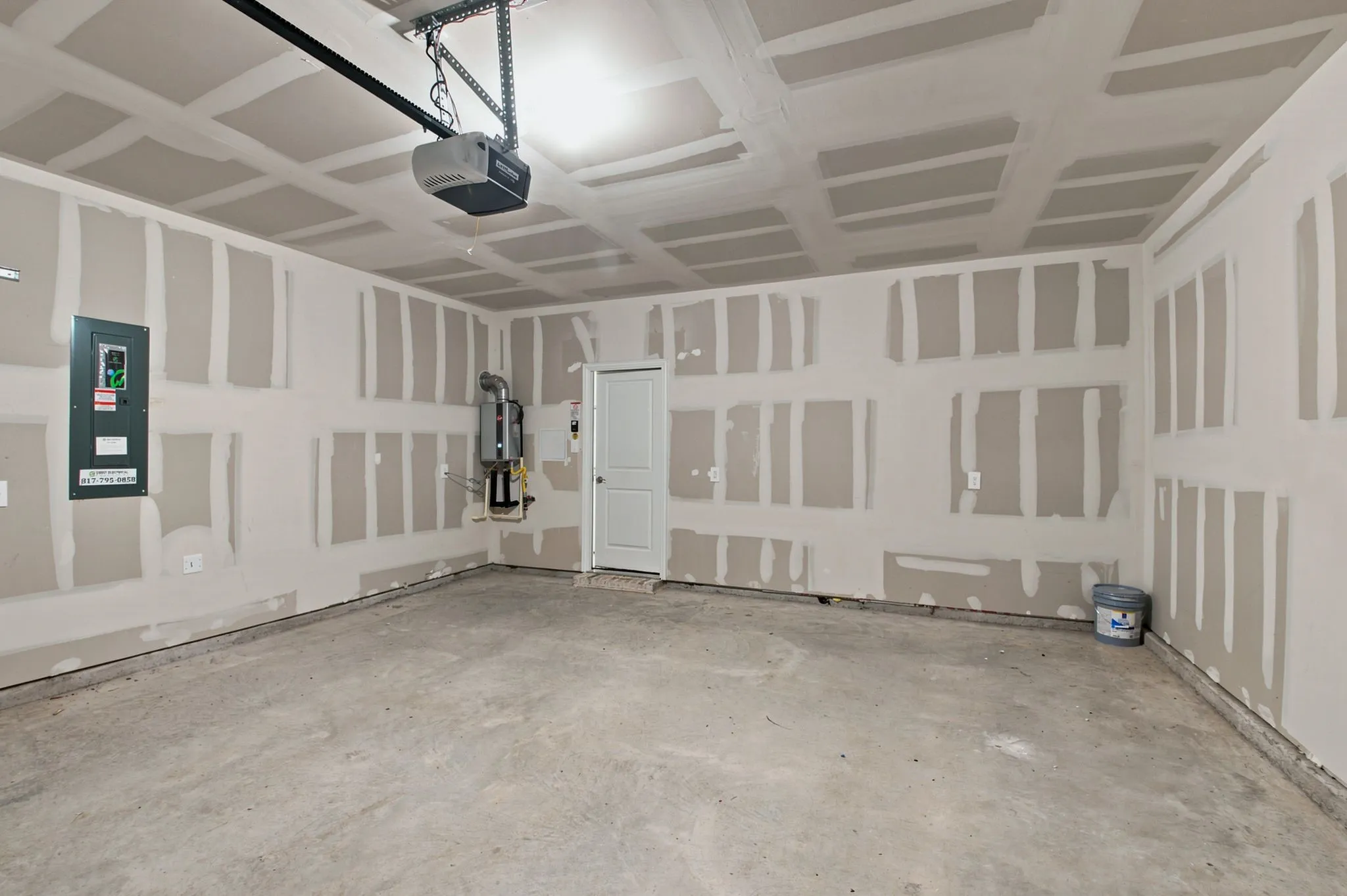Single Family Residence For Rent in Collin County , 810 Honeydew Lane, Princeton, Texas 75071, 4 Bedroom, 3 Bathroom, 2 Garage spaces, 2,337 Sqft, built in 2024, mls#21348409, Real Estate Agent in Princeton, Homes For Rent in Collin county, Homes For Rent in Princeton, Realtor in Princeton Texas, Real Estate Brokerage Independent Realty Texas, Luminita Cordes Realtor