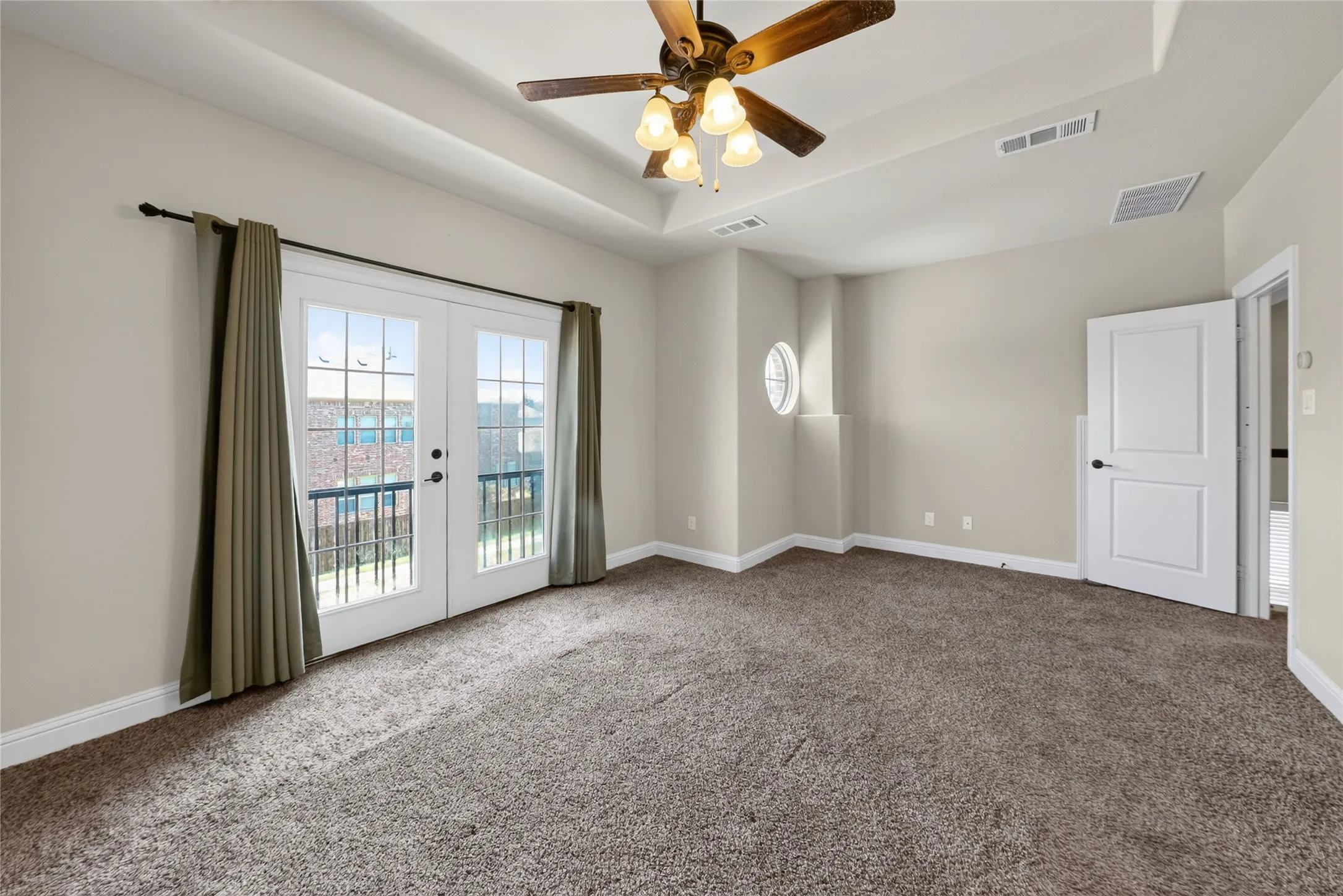 Single Family Residence For Sale in Collin County , 7117 Myrtleridge Drive, Plano, Texas 75074, 3 Bedroom, 4 Bathroom, 2 Garage spaces, 2,328 Sqft, built in 2015, Price $530,000, mls#21341045, Real Estate Agent in Plano, Homes For Sale in Collin county, Homes For Sale in Plano, Realtor in Plano Texas, Real Estate Brokerage Independent Realty Texas, Luminita Cordes Realtor