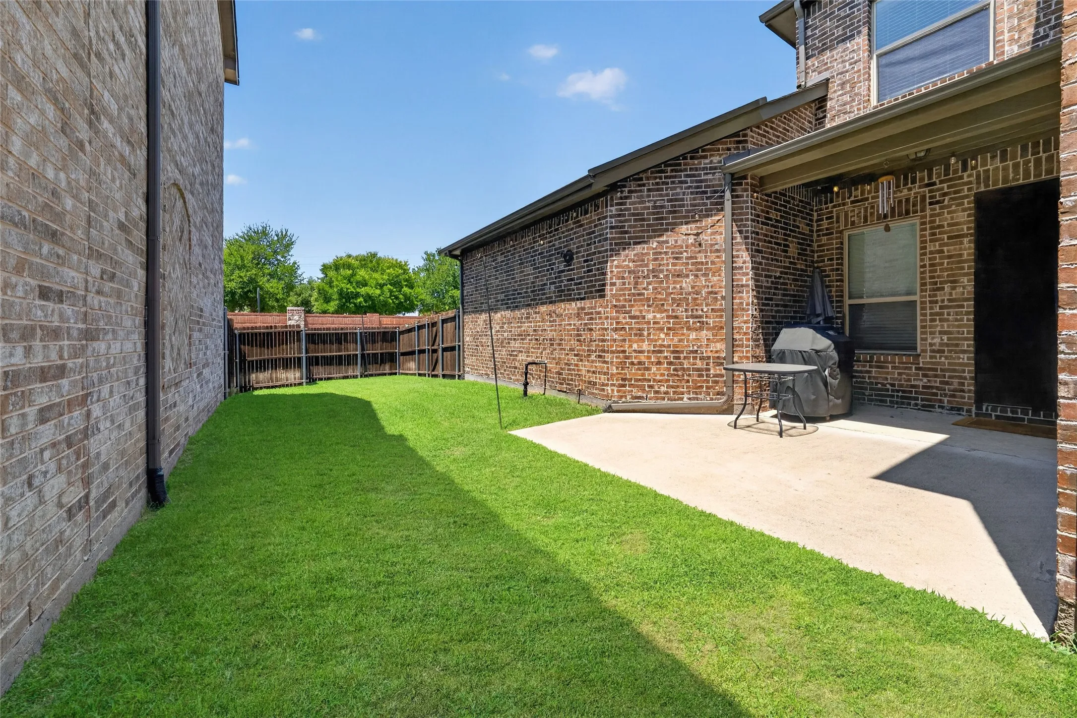 Single Family Residence For Sale in Collin County , 7117 Myrtleridge Drive, Plano, Texas 75074, 3 Bedroom, 4 Bathroom, 2 Garage spaces, 2,328 Sqft, built in 2015, Price $530,000, mls#21341045, Real Estate Agent in Plano, Homes For Sale in Collin county, Homes For Sale in Plano, Realtor in Plano Texas, Real Estate Brokerage Independent Realty Texas, Luminita Cordes Realtor