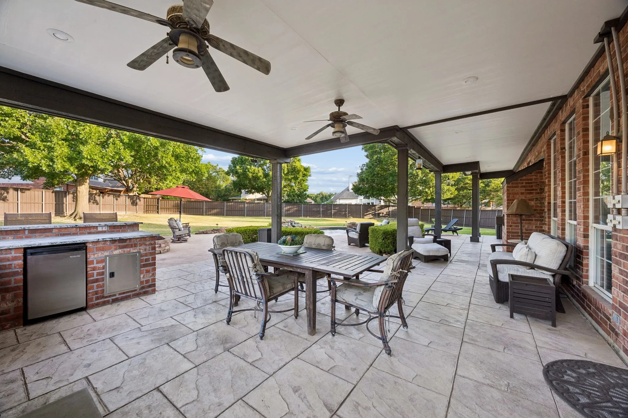 Single Family Residence For Sale in Collin County , 2713 Greenview Drive, Mc Kinney, Texas 75072, 5 Bedroom, 3 Bathroom, 3 Garage spaces, 3,292 Sqft, built in 1998, mls#21343004, Real Estate Agent in Mc Kinney, Homes For Sale in Collin county, Homes For Sale in Mc Kinney, Realtor in Mc Kinney Texas, Real Estate Brokerage Independent Realty Texas, Luminita Cordes Realtor