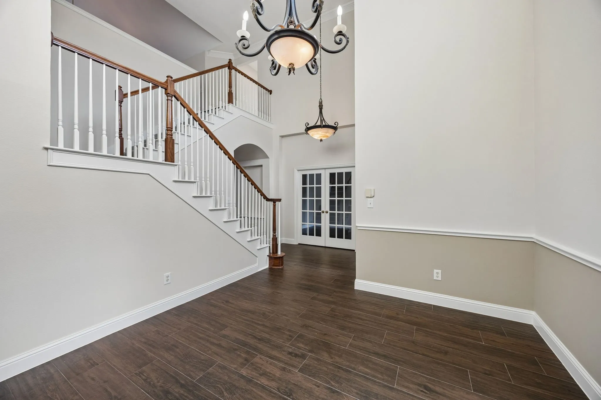 Single Family Residence For Sale in Collin County , 2713 Greenview Drive, Mc Kinney, Texas 75072, 5 Bedroom, 3 Bathroom, 3 Garage spaces, 3,292 Sqft, built in 1998, mls#21343004, Real Estate Agent in Mc Kinney, Homes For Sale in Collin county, Homes For Sale in Mc Kinney, Realtor in Mc Kinney Texas, Real Estate Brokerage Independent Realty Texas, Luminita Cordes Realtor