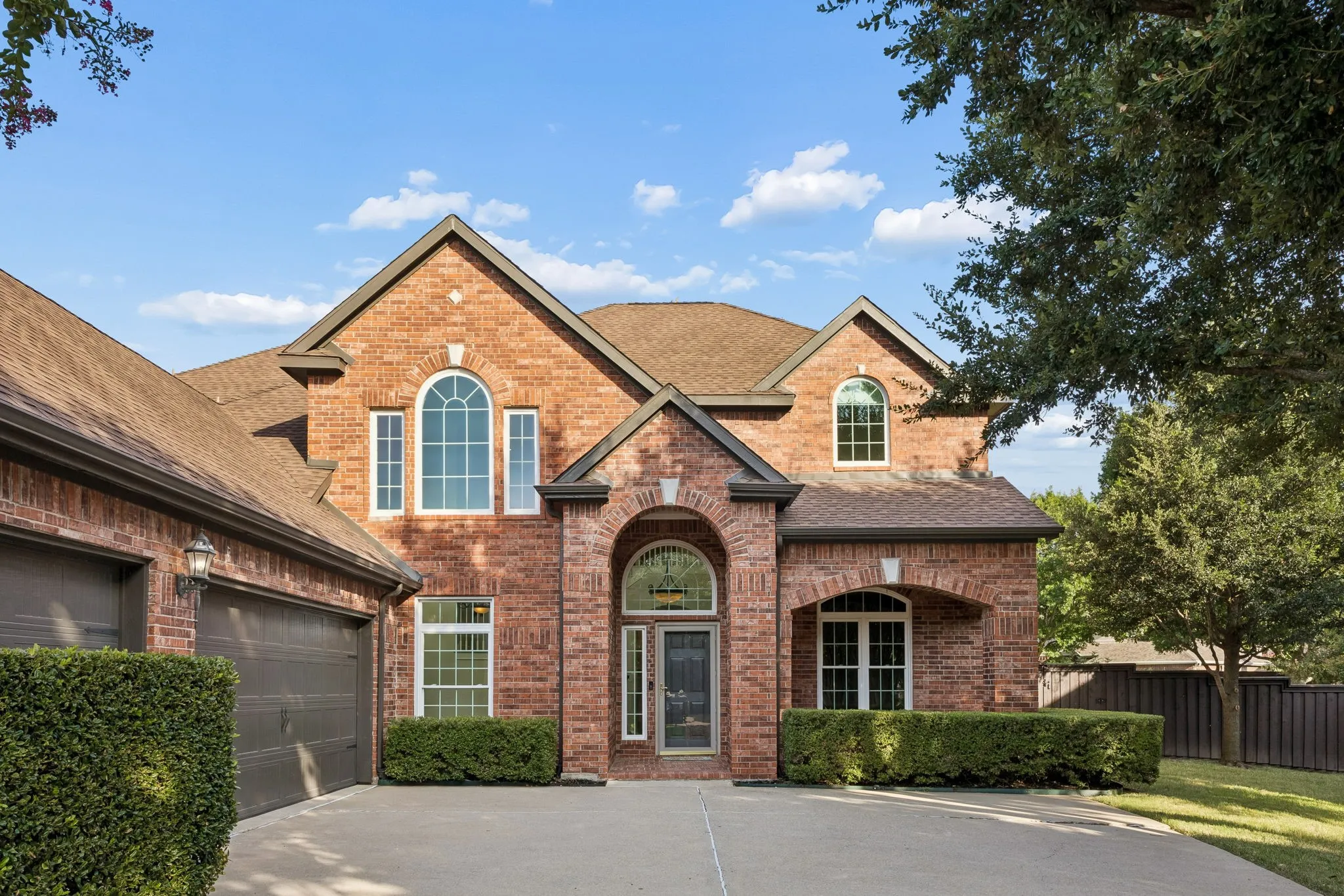 Single Family Residence For Sale in Collin County , 2713 Greenview Drive, Mc Kinney, Texas 75072, 5 Bedroom, 3 Bathroom, 3 Garage spaces, 3,292 Sqft, built in 1998, mls#21343004, Real Estate Agent in Mc Kinney, Homes For Sale in Collin county, Homes For Sale in Mc Kinney, Realtor in Mc Kinney Texas, Real Estate Brokerage Independent Realty Texas, Luminita Cordes Realtor