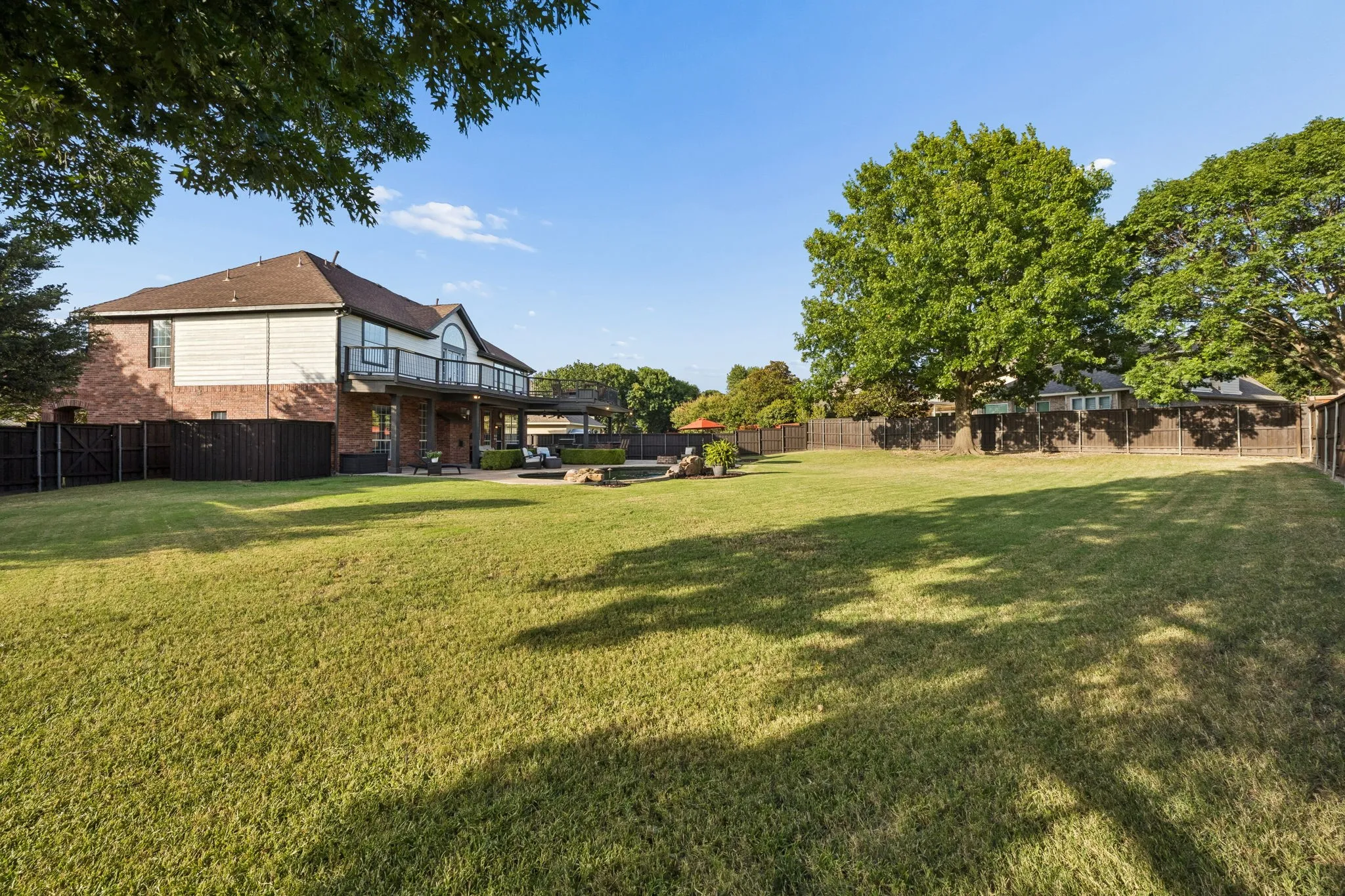 Single Family Residence For Sale in Collin County , 2713 Greenview Drive, Mc Kinney, Texas 75072, 5 Bedroom, 3 Bathroom, 3 Garage spaces, 3,292 Sqft, built in 1998, mls#21343004, Real Estate Agent in Mc Kinney, Homes For Sale in Collin county, Homes For Sale in Mc Kinney, Realtor in Mc Kinney Texas, Real Estate Brokerage Independent Realty Texas, Luminita Cordes Realtor