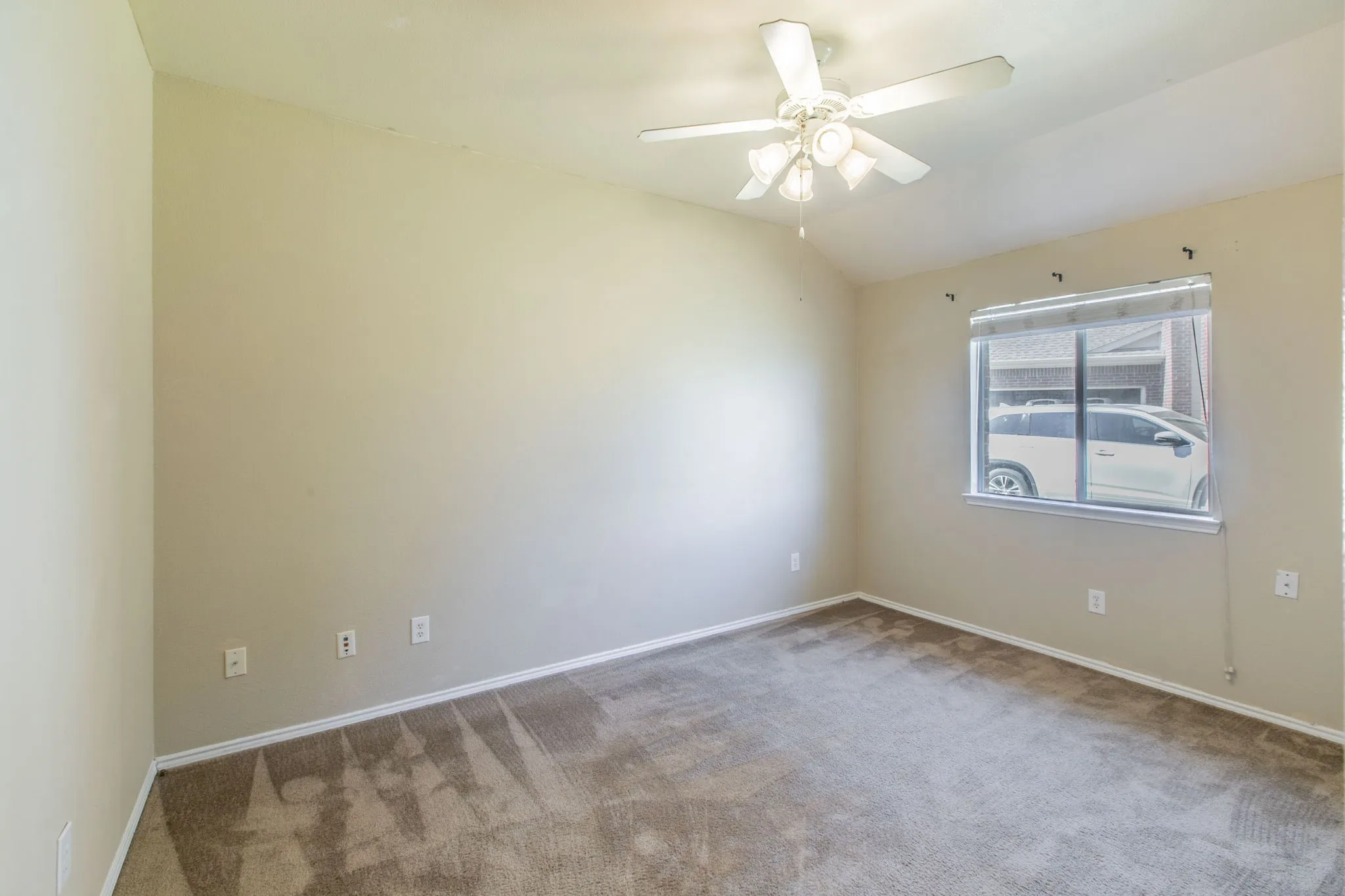 Single Family Residence For Sale in Tarrant County , 6717 Dream Dust Drive, North Richland Hills, Texas 76180, 3 Bedroom, 2 Bathroom, 2 Garage spaces, 1,808 Sqft, built in 2004, mls#21348526, Real Estate Agent in North Richland Hills, Homes For Sale in Tarrant county, Homes For Sale in North Richland Hills, Realtor in North Richland Hills Texas, Real Estate Brokerage Independent Realty Texas, Luminita Cordes Realtor
