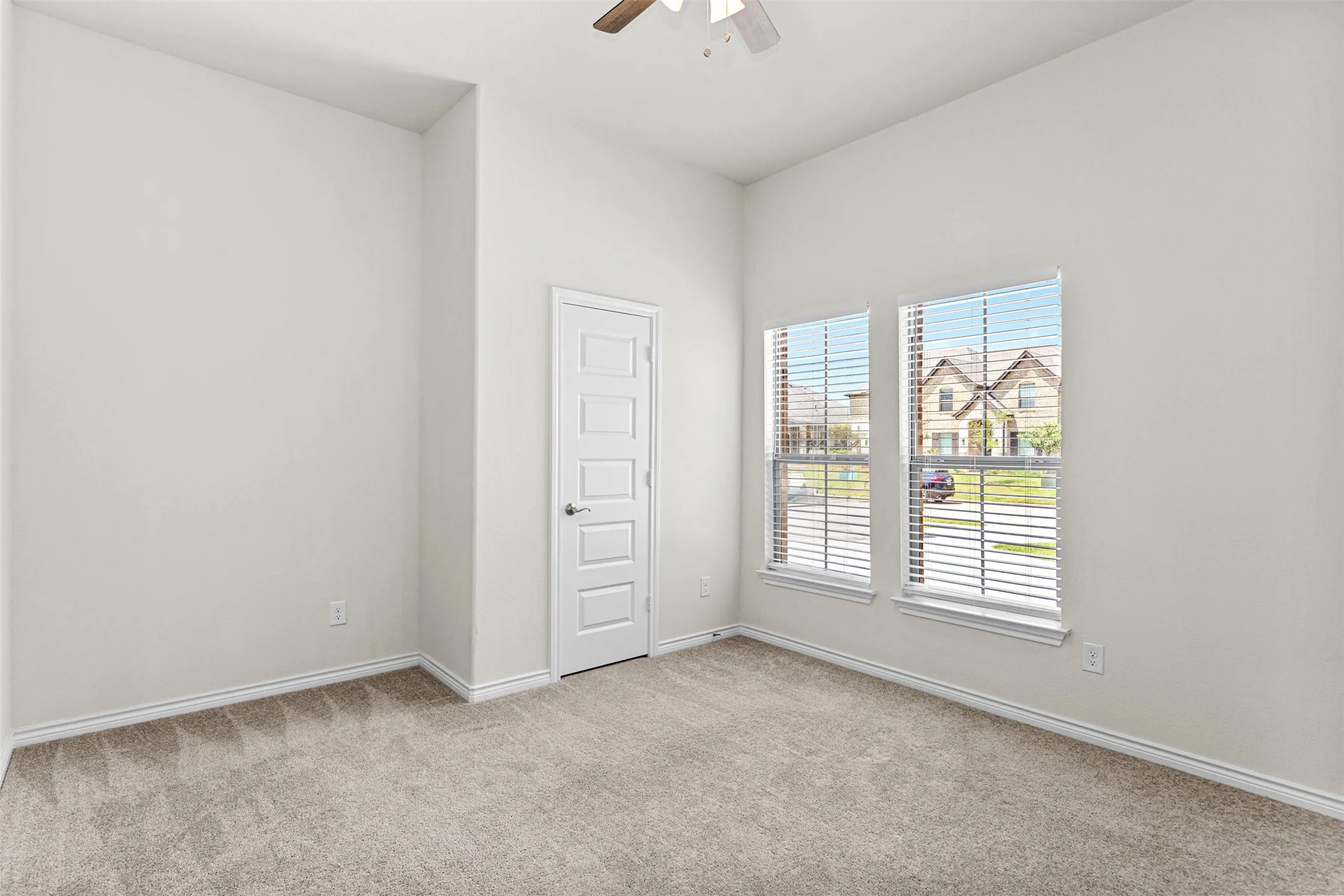 Single Family Residence For Sale in Johnson County , 112 Mockingbird Hill Drive, Joshua, Texas 76058, 4 Bedroom, 2 Bathroom, 2 Garage spaces, 2,273 Sqft, built in 2022, mls#21347149, Real Estate Agent in Joshua, Homes For Sale in Johnson county, Homes For Sale in Joshua, Realtor in Joshua Texas, Real Estate Brokerage Independent Realty Texas, Luminita Cordes Realtor