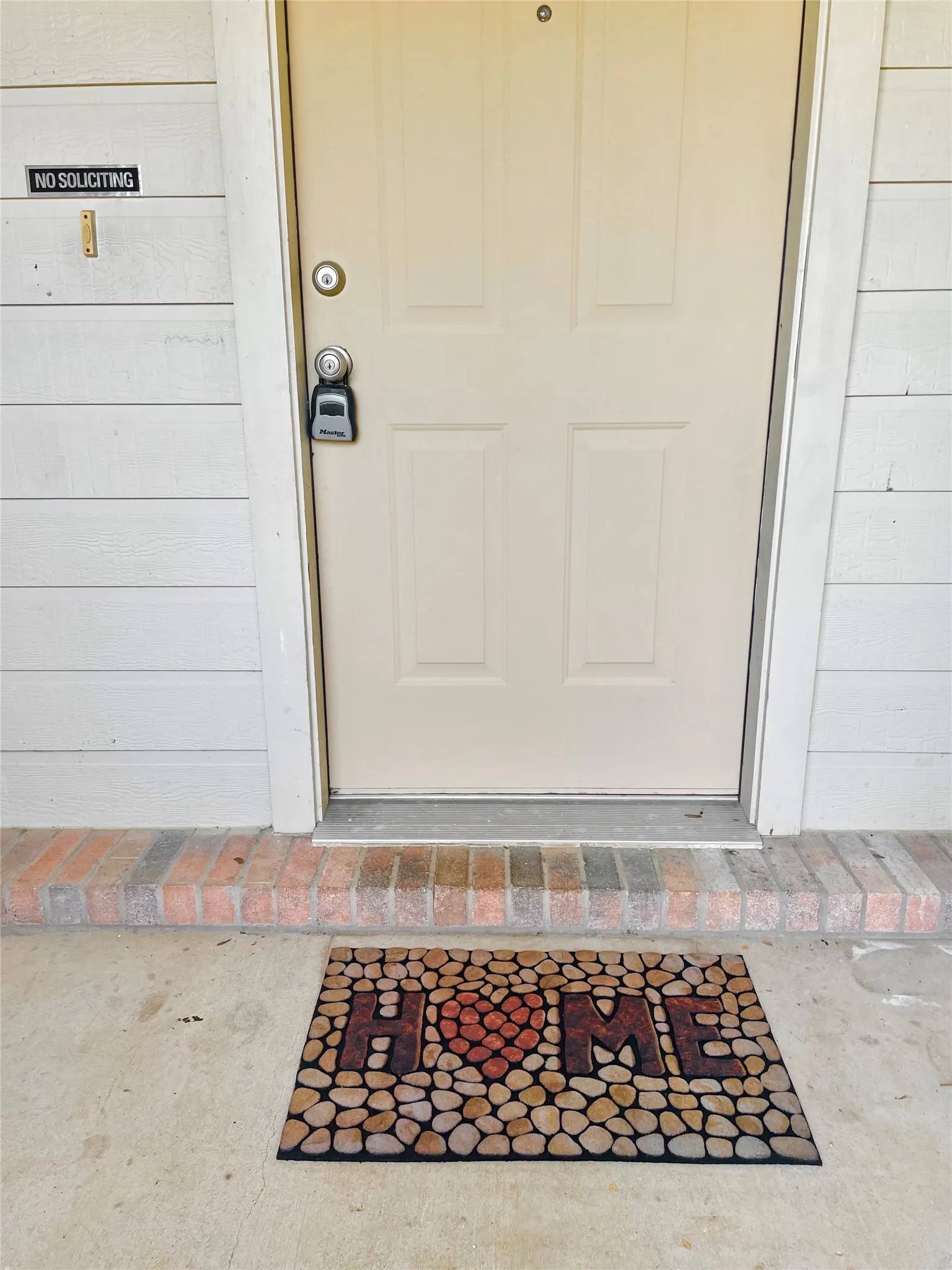 Single Family Residence For Rent in Denton County , 1308 Wenatchee Drive, Krum, Texas 76249, 3 Bedroom, 2 Bathroom, 2 Garage spaces, 1,618 Sqft, built in 2002, mls#21349298, Real Estate Agent in Krum, Homes For Rent in Denton county, Homes For Rent in Krum, Realtor in Krum Texas, Real Estate Brokerage Independent Realty Texas, Luminita Cordes Realtor