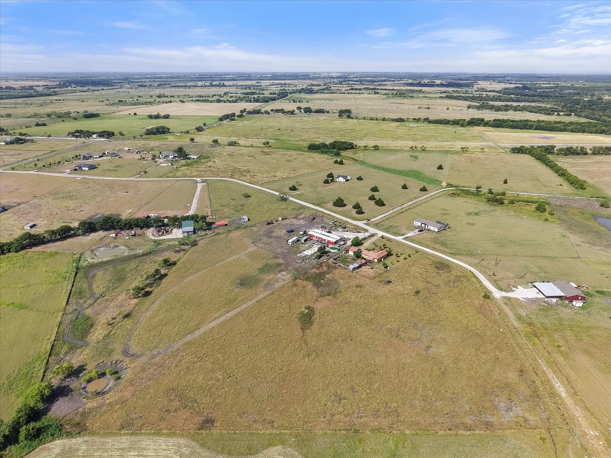 Single Family Residence For Sale in Navarro County , 8057 Wilson Ranch Road, Barry, Texas 75102, 2 Bedroom, 1 Bathroom, 1 Garage spaces, 1,066 Sqft, built in 2018, mls#21347180, Real Estate Agent in Barry, Homes For Sale in Navarro county, Homes For Sale in Barry, Realtor in Barry Texas, Real Estate Brokerage Independent Realty Texas, Luminita Cordes Realtor
