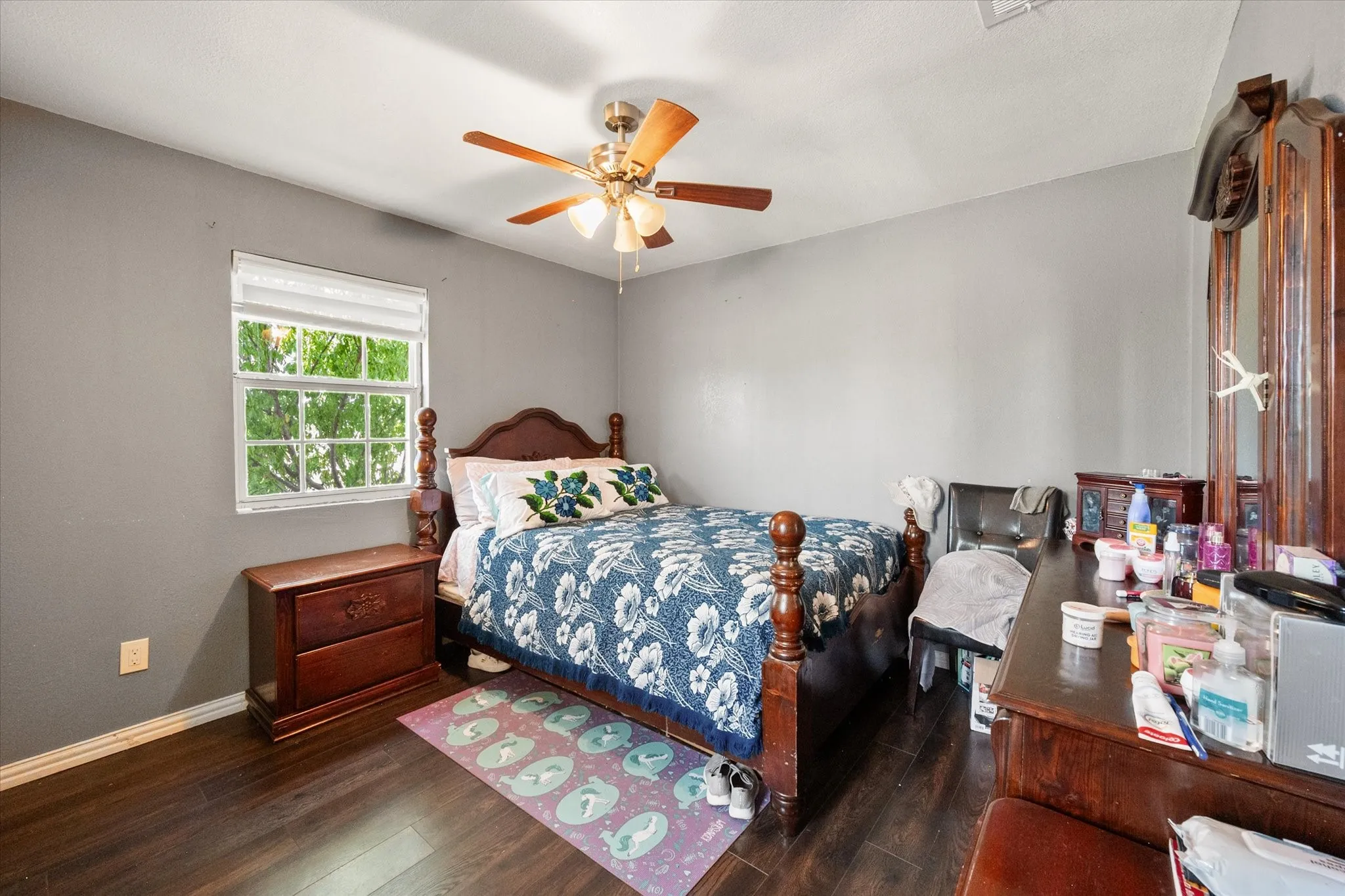 Single Family Residence For Sale in Navarro County , 8057 Wilson Ranch Road, Barry, Texas 75102, 2 Bedroom, 1 Bathroom, 1 Garage spaces, 1,066 Sqft, built in 2018, mls#21347180, Real Estate Agent in Barry, Homes For Sale in Navarro county, Homes For Sale in Barry, Realtor in Barry Texas, Real Estate Brokerage Independent Realty Texas, Luminita Cordes Realtor