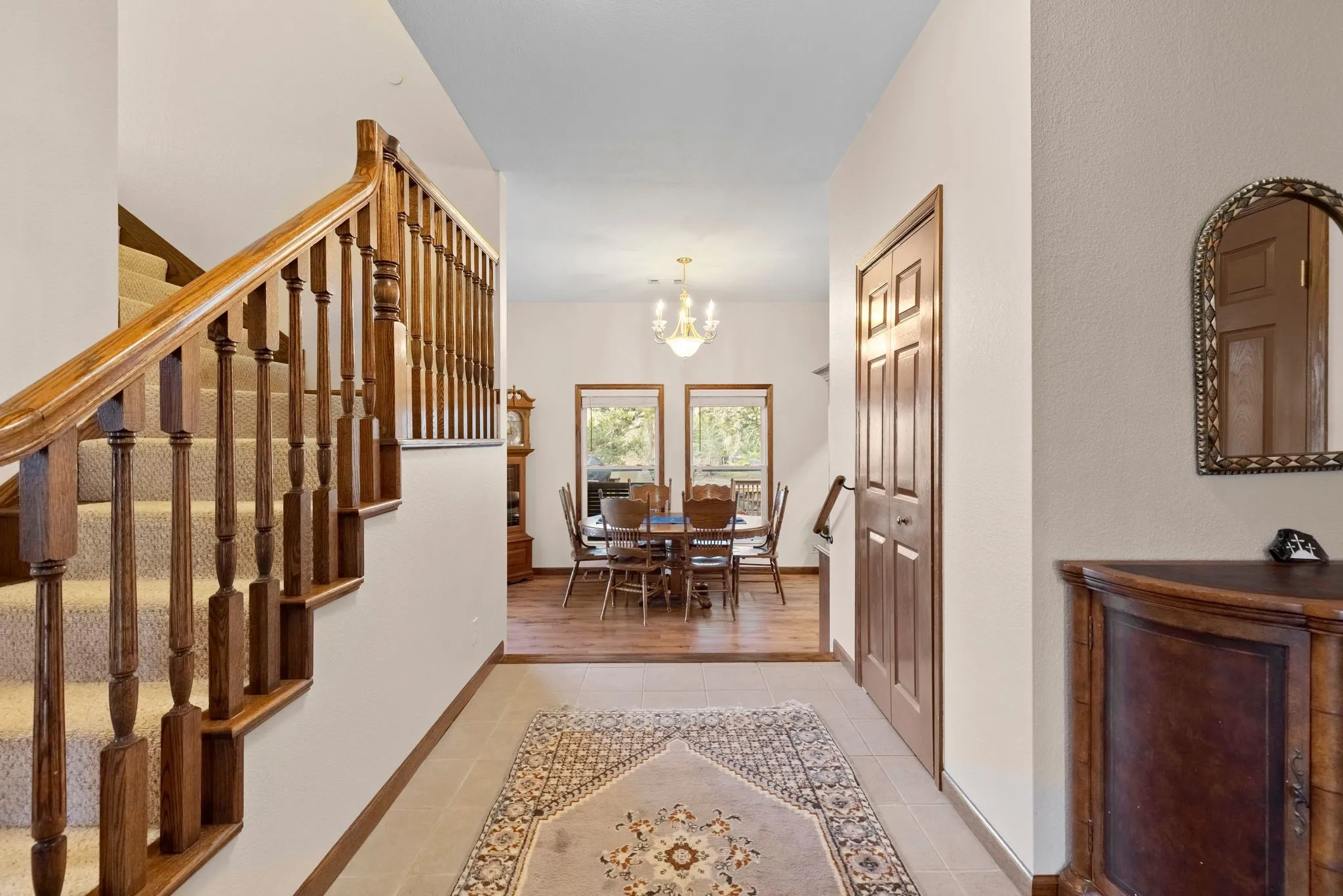 Single Family Residence For Sale in Hunt County , 1801 Private Road 3340, Greenville, Texas 75402, 6 Bedroom, 3 Bathroom, 2 Garage spaces, 2,828 Sqft, built in 1982, mls#21349321, Real Estate Agent in Greenville, Homes For Sale in Hunt county, Homes For Sale in Greenville, Realtor in Greenville Texas, Real Estate Brokerage Independent Realty Texas, Luminita Cordes Realtor