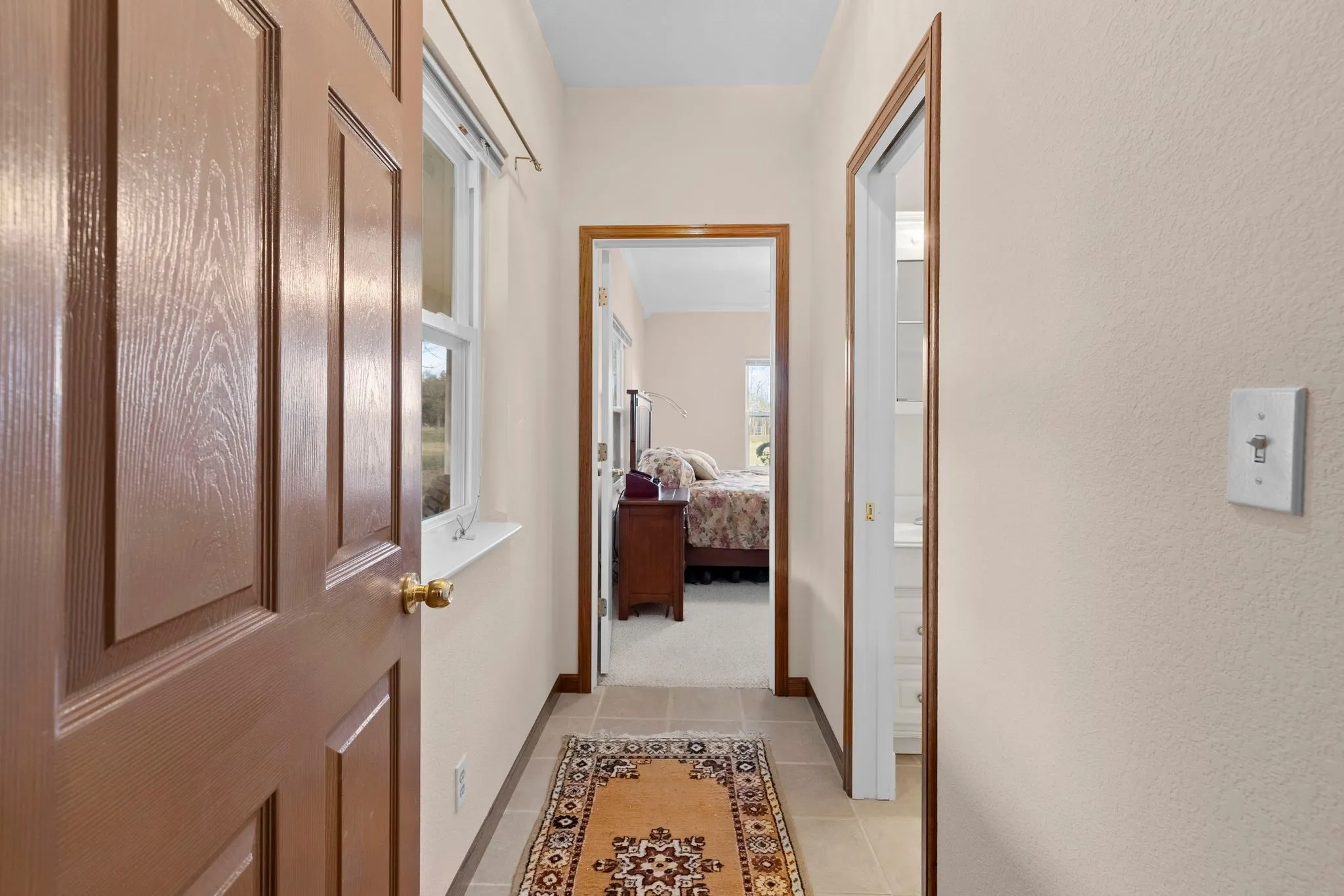 Single Family Residence For Sale in Hunt County , 1801 Private Road 3340, Greenville, Texas 75402, 6 Bedroom, 3 Bathroom, 2 Garage spaces, 2,828 Sqft, built in 1982, mls#21349321, Real Estate Agent in Greenville, Homes For Sale in Hunt county, Homes For Sale in Greenville, Realtor in Greenville Texas, Real Estate Brokerage Independent Realty Texas, Luminita Cordes Realtor