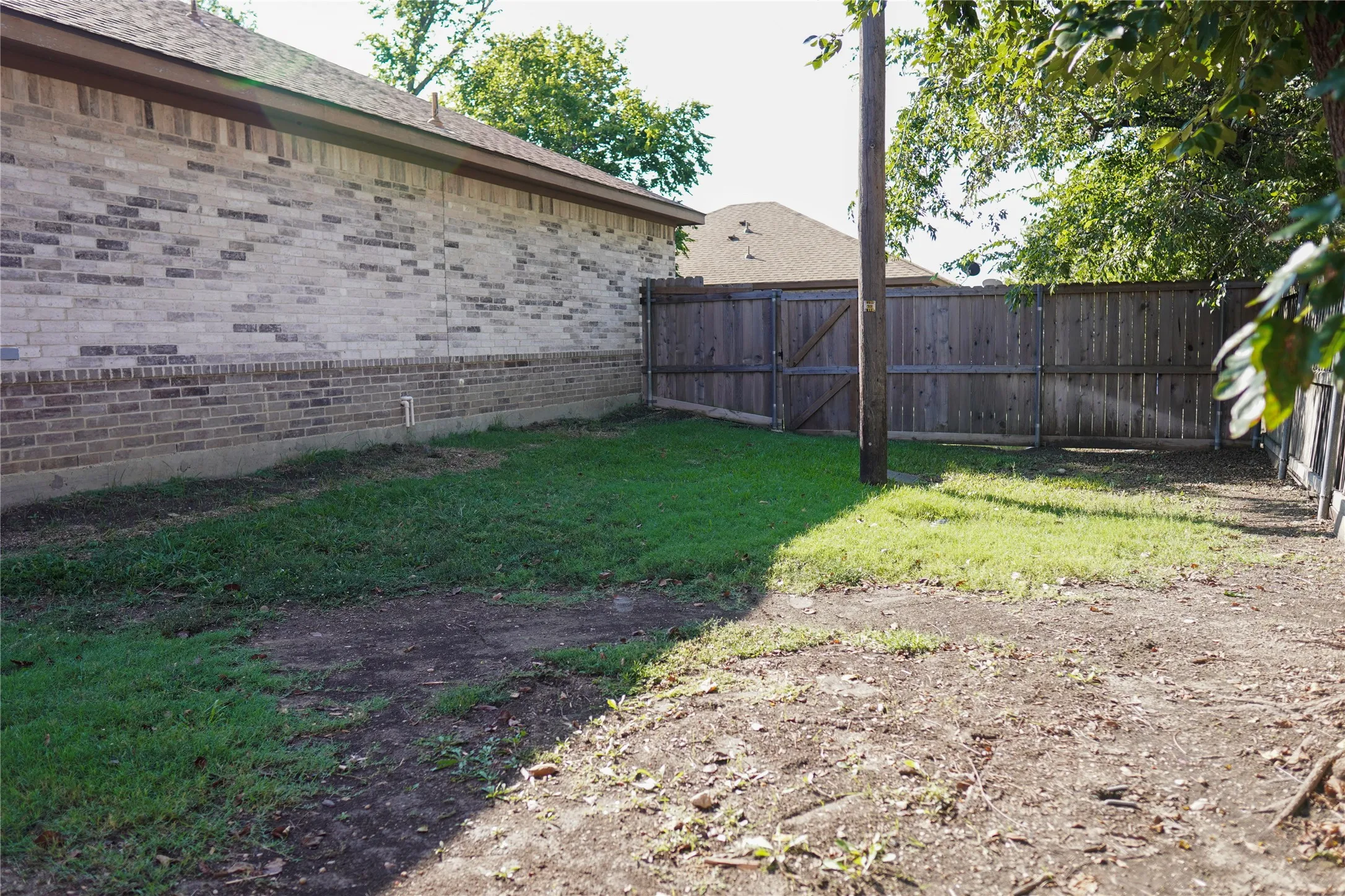Condominium For Sale in Collin County , 300 S Cottonbelt Avenue 3A, Wylie, Texas 75098, 3 Bedroom, 2 Bathroom, Garage spaces, 1,248 Sqft, built in 2011, mls#21349337, Real Estate Agent in Wylie, Homes For Sale in Collin county, Homes For Sale in Wylie, Realtor in Wylie Texas, Real Estate Brokerage Independent Realty Texas, Luminita Cordes Realtor