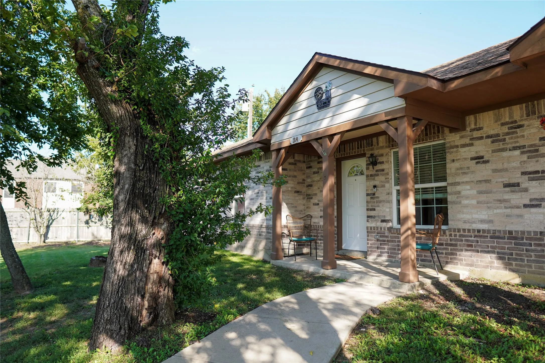 Condominium For Sale in Collin County , 300 S Cottonbelt Avenue 3A, Wylie, Texas 75098, 3 Bedroom, 2 Bathroom, Garage spaces, 1,248 Sqft, built in 2011, mls#21349337, Real Estate Agent in Wylie, Homes For Sale in Collin county, Homes For Sale in Wylie, Realtor in Wylie Texas, Real Estate Brokerage Independent Realty Texas, Luminita Cordes Realtor