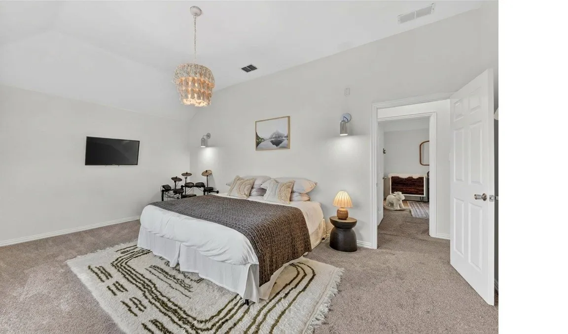 Single Family Residence For Sale in Collin County , 915 Saratoga Drive, Allen, Texas 75013, 4 Bedroom, 4 Bathroom, 3 Garage spaces, 3,652 Sqft, built in 2003, mls#21348973, Real Estate Agent in Allen, Homes For Sale in Collin county, Homes For Sale in Allen, Realtor in Allen Texas, Real Estate Brokerage Independent Realty Texas, Luminita Cordes Realtor