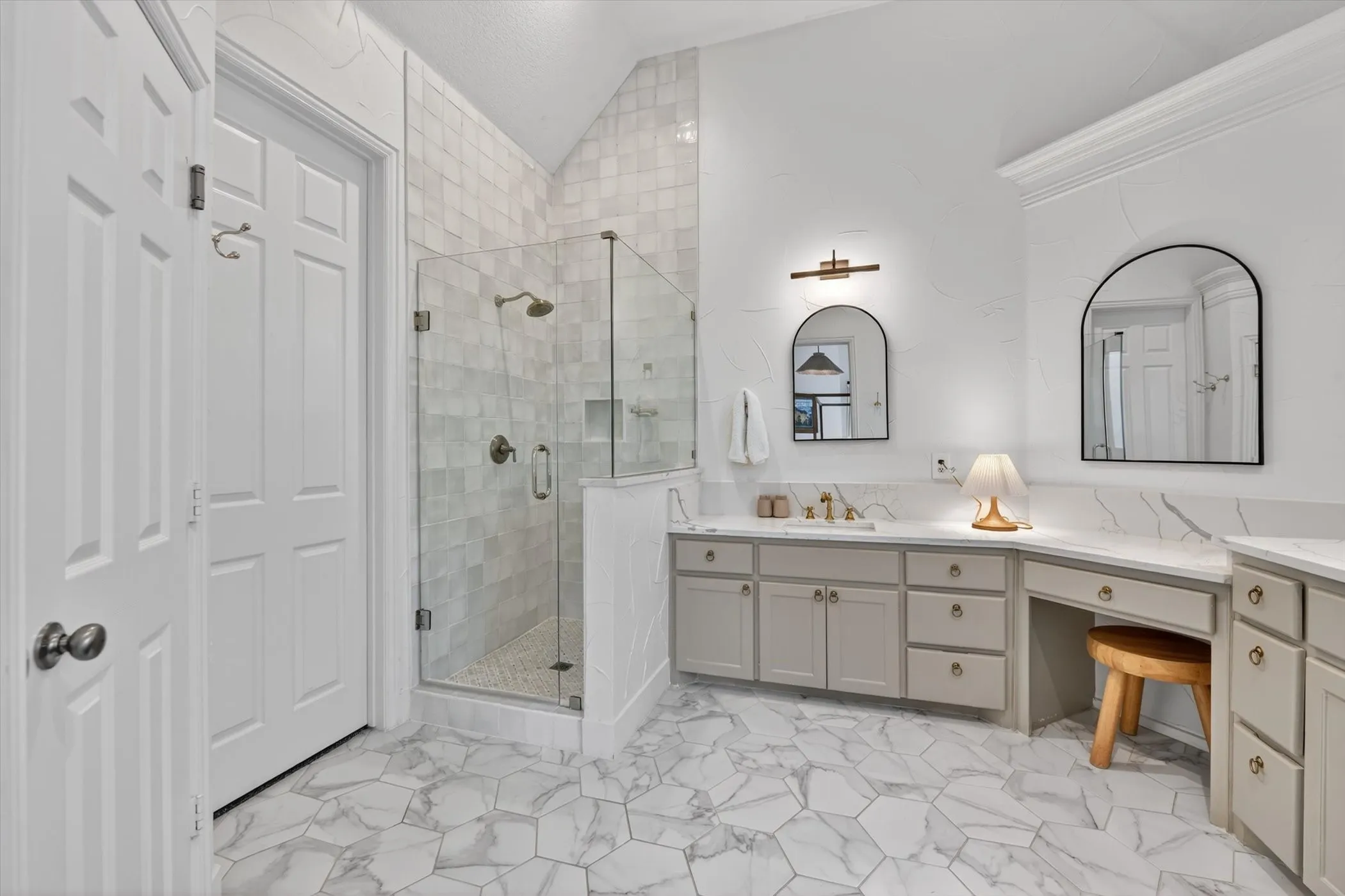 Single Family Residence For Sale in Collin County , 915 Saratoga Drive, Allen, Texas 75013, 4 Bedroom, 4 Bathroom, 3 Garage spaces, 3,652 Sqft, built in 2003, mls#21348973, Real Estate Agent in Allen, Homes For Sale in Collin county, Homes For Sale in Allen, Realtor in Allen Texas, Real Estate Brokerage Independent Realty Texas, Luminita Cordes Realtor