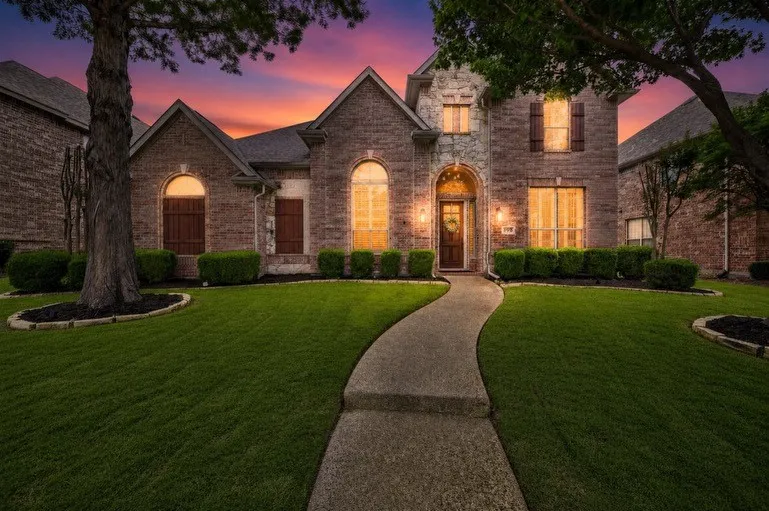 Single Family Residence For Sale in Collin County , 915 Saratoga Drive, Allen, Texas 75013, 4 Bedroom, 4 Bathroom, 3 Garage spaces, 3,652 Sqft, built in 2003, mls#21348973, Real Estate Agent in Allen, Homes For Sale in Collin county, Homes For Sale in Allen, Realtor in Allen Texas, Real Estate Brokerage Independent Realty Texas, Luminita Cordes Realtor