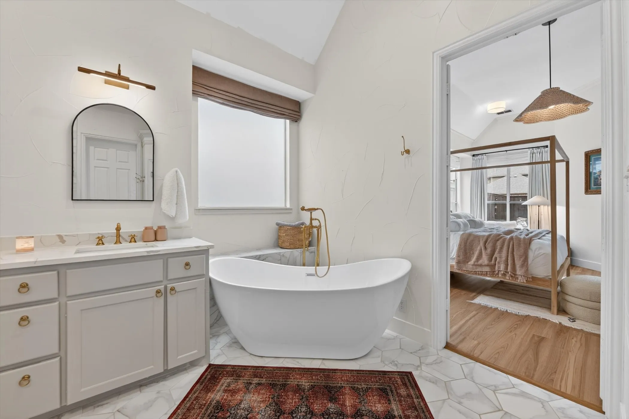 Single Family Residence For Sale in Collin County , 915 Saratoga Drive, Allen, Texas 75013, 4 Bedroom, 4 Bathroom, 3 Garage spaces, 3,652 Sqft, built in 2003, mls#21348973, Real Estate Agent in Allen, Homes For Sale in Collin county, Homes For Sale in Allen, Realtor in Allen Texas, Real Estate Brokerage Independent Realty Texas, Luminita Cordes Realtor