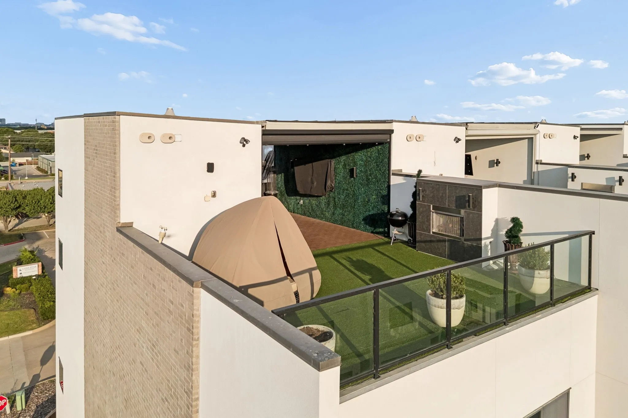 Townhouse For Sale in Denton County , 4948 Blaynes View, The Colony, Texas 75056, 4 Bedroom, 6 Bathroom, 2 Garage spaces, 3,418 Sqft, built in 2022, Price $1,049,900, mls#21319325, Real Estate Agent in The Colony, Homes For Sale in Denton county, Homes For Sale in The Colony, Realtor in The Colony Texas, Real Estate Brokerage Independent Realty Texas, Luminita Cordes Realtor