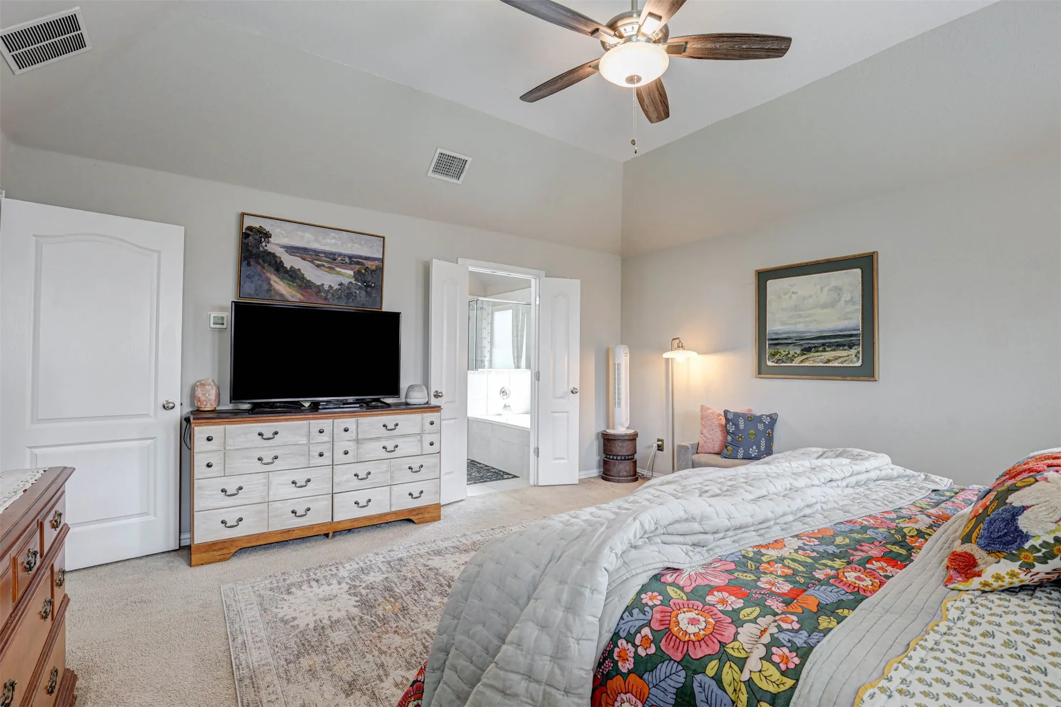Single Family Residence For Sale in Denton County , 2452 Open Range Drive, Fort Worth, Texas 76177, 3 Bedroom, 2 Bathroom, 2 Garage spaces, 2,001 Sqft, built in 2017, mls#21331939, Real Estate Agent in Fort Worth, Homes For Sale in Denton county, Homes For Sale in Fort Worth, Realtor in Fort Worth Texas, Real Estate Brokerage Independent Realty Texas, Luminita Cordes Realtor