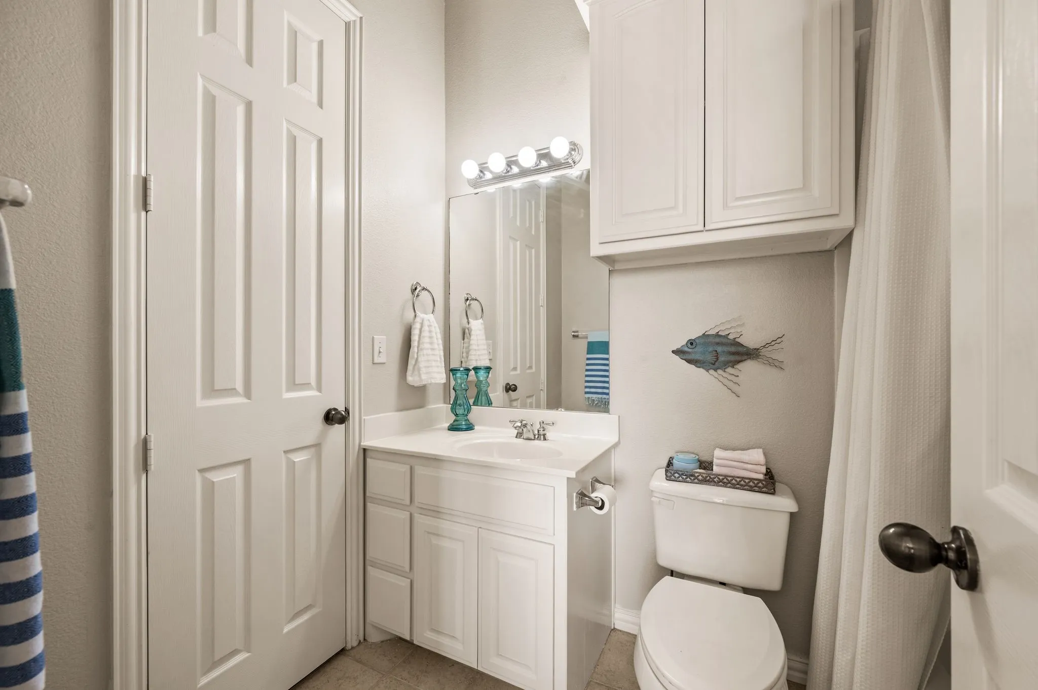 Single Family Residence For Sale in Tarrant County , 13425 Willow Creek Drive, Haslet, Texas 76052, 4 Bedroom, 5 Bathroom, 3 Garage spaces, 3,645 Sqft, built in 2002, mls#21341639, Real Estate Agent in Haslet, Homes For Sale in Tarrant county, Homes For Sale in Haslet, Realtor in Haslet Texas, Real Estate Brokerage Independent Realty Texas, Luminita Cordes Realtor