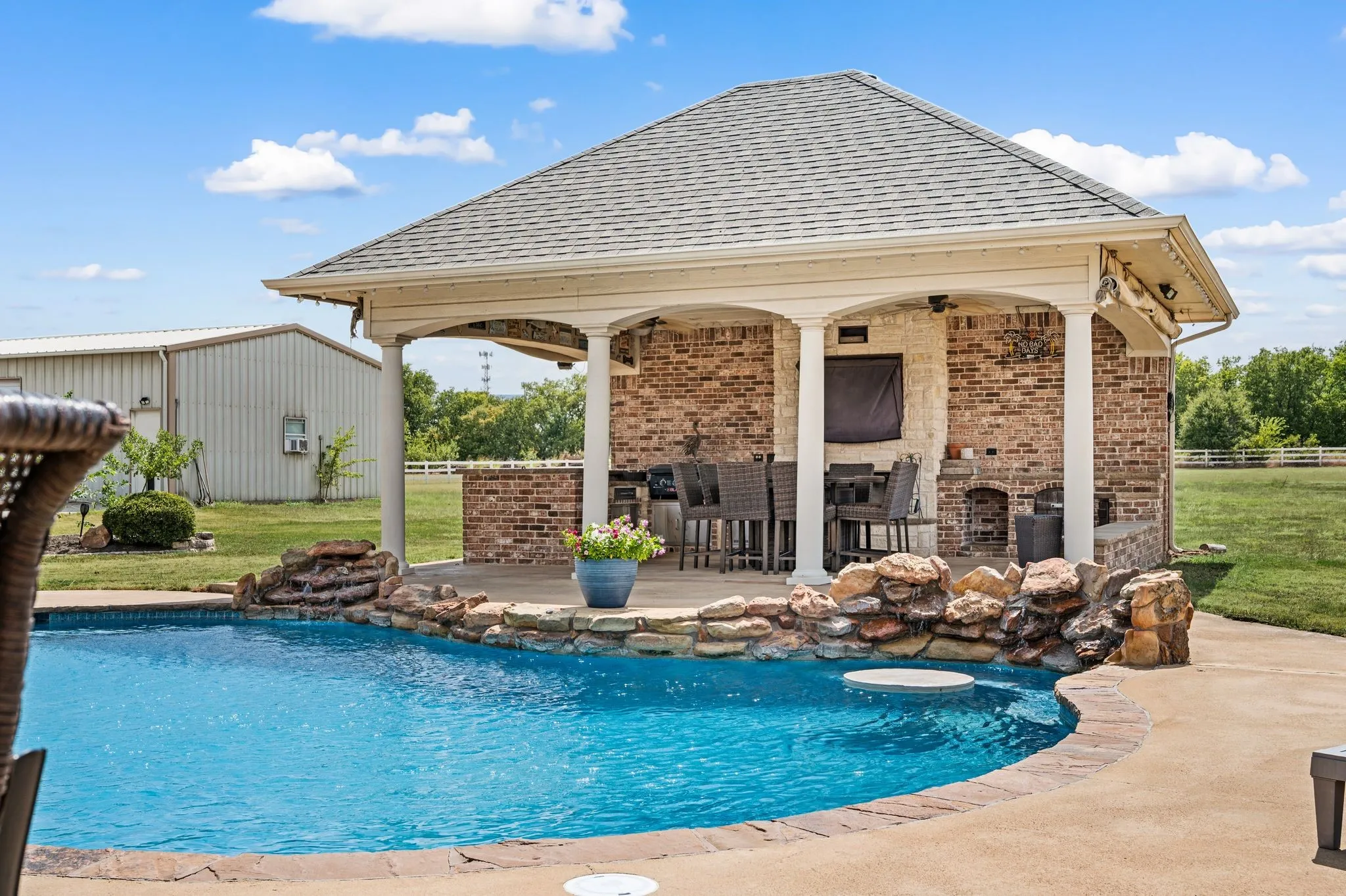 Single Family Residence For Sale in Tarrant County , 13425 Willow Creek Drive, Haslet, Texas 76052, 4 Bedroom, 5 Bathroom, 3 Garage spaces, 3,645 Sqft, built in 2002, mls#21341639, Real Estate Agent in Haslet, Homes For Sale in Tarrant county, Homes For Sale in Haslet, Realtor in Haslet Texas, Real Estate Brokerage Independent Realty Texas, Luminita Cordes Realtor
