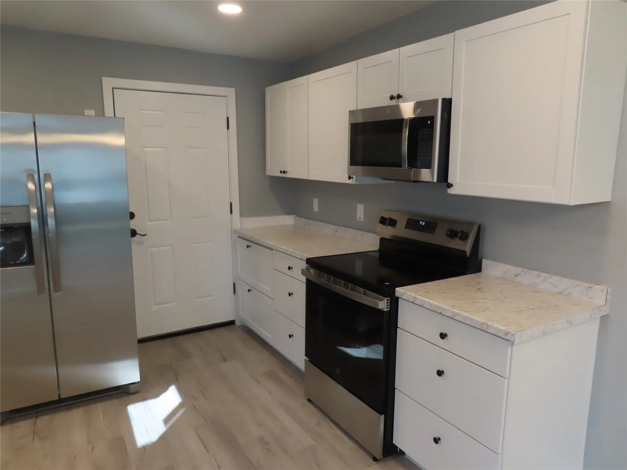 Single Family Residence For Sale in Dallas County , 2317 Cool Mist Lane, Dallas, Texas 75253, 3 Bedroom, 2 Bathroom, Garage spaces, 1,200 Sqft, built in 1935, mls#21349313, Real Estate Agent in Dallas, Homes For Sale in Dallas county, Homes For Sale in Dallas, Realtor in Dallas Texas, Real Estate Brokerage Independent Realty Texas, Luminita Cordes Realtor