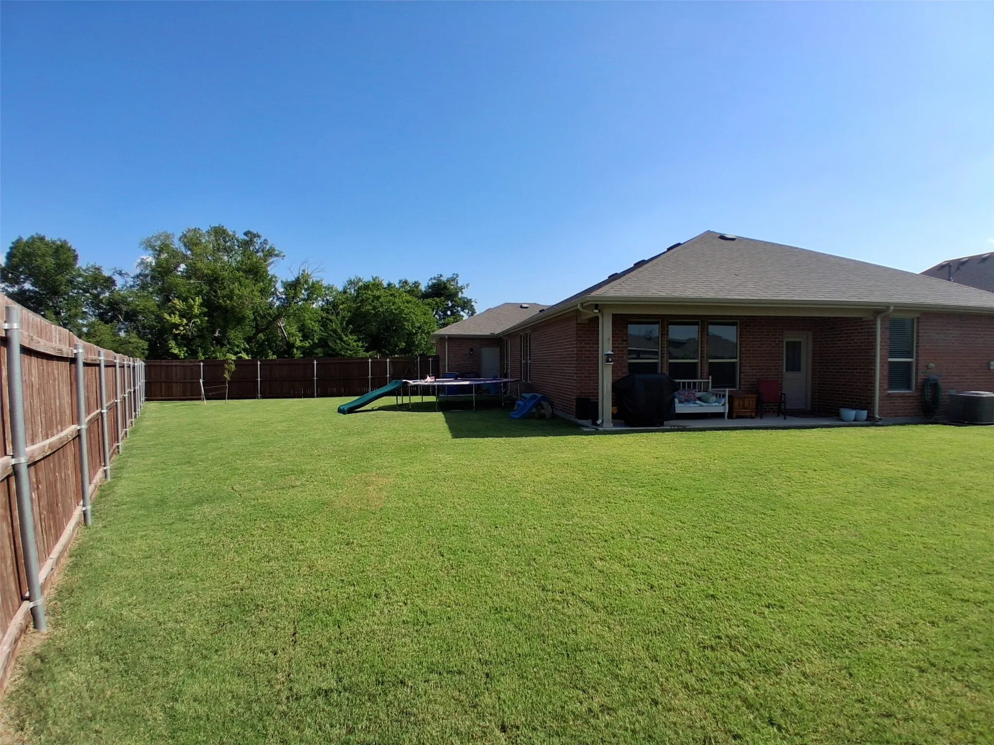 Single Family Residence For Rent in Ellis County , 309 Clayton Street, Glenn Heights, Texas 75154, 4 Bedroom, 2 Bathroom, 2 Garage spaces, 2,146 Sqft, built in 2022, mls#21349373, Real Estate Agent in Glenn Heights, Homes For Rent in Ellis county, Homes For Rent in Glenn Heights, Realtor in Glenn Heights Texas, Real Estate Brokerage Independent Realty Texas, Luminita Cordes Realtor