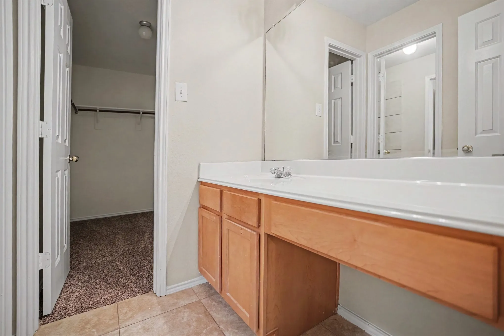 Single Family Residence For Sale in Tarrant County , 4808 Winterview Drive, Mansfield, Texas 76063, 5 Bedroom, 4 Bathroom, 2 Garage spaces, 4,427 Sqft, built in 2002, mls#21344278, Real Estate Agent in Mansfield, Homes For Sale in Tarrant county, Homes For Sale in Mansfield, Realtor in Mansfield Texas, Real Estate Brokerage Independent Realty Texas, Luminita Cordes Realtor