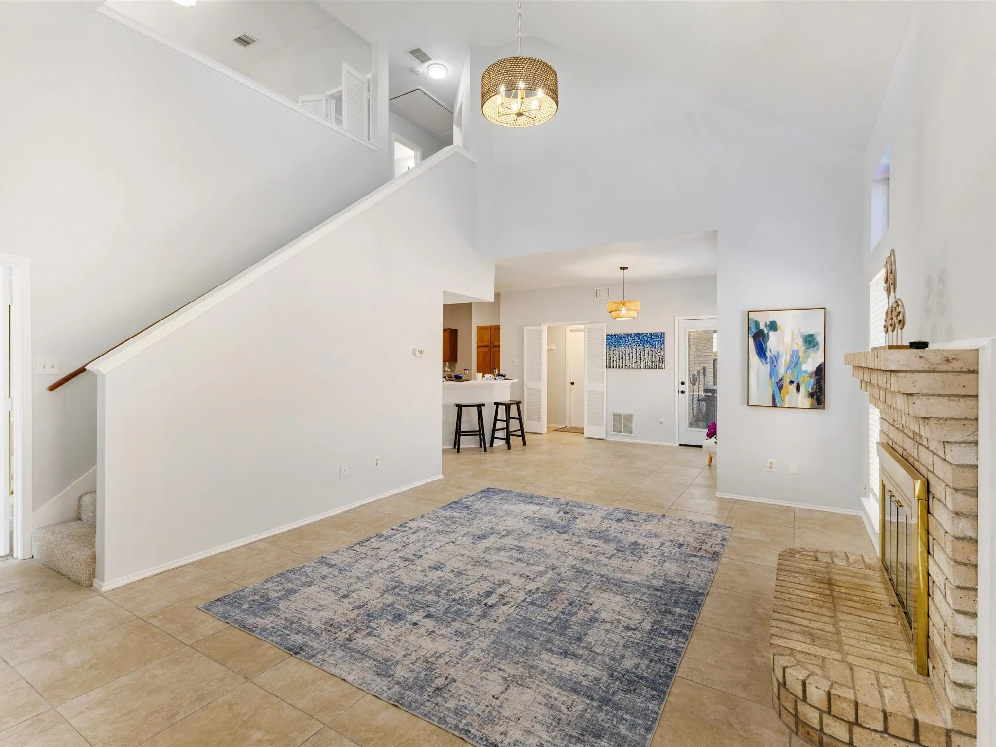 Single Family Residence For Sale in Dallas County , 2409 Baretta Drive, Mesquite, Texas 75181, 4 Bedroom, 3 Bathroom, 2 Garage spaces, 1,570 Sqft, built in 1990, mls#21349166, Real Estate Agent in Mesquite, Homes For Sale in Dallas county, Homes For Sale in Mesquite, Realtor in Mesquite Texas, Real Estate Brokerage Independent Realty Texas, Luminita Cordes Realtor