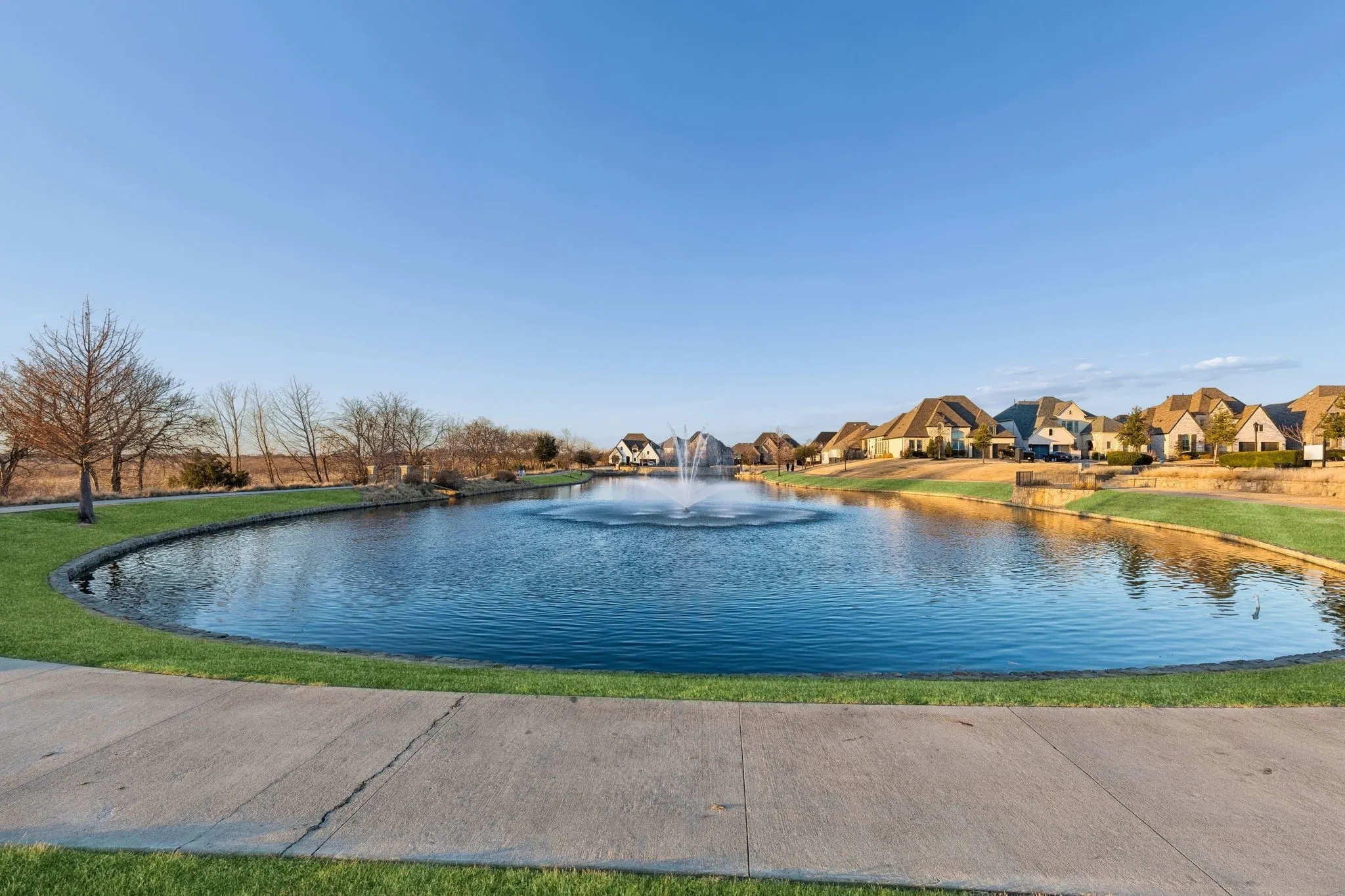 Single Family Residence For Sale in Collin County , 3520 Truro Street, Celina, Texas 75009, 5 Bedroom, 5 Bathroom, 3 Garage spaces, 4,033 Sqft, built in 2023, mls#21348568, Real Estate Agent in Celina, Homes For Sale in Collin county, Homes For Sale in Celina, Realtor in Celina Texas, Real Estate Brokerage Independent Realty Texas, Luminita Cordes Realtor