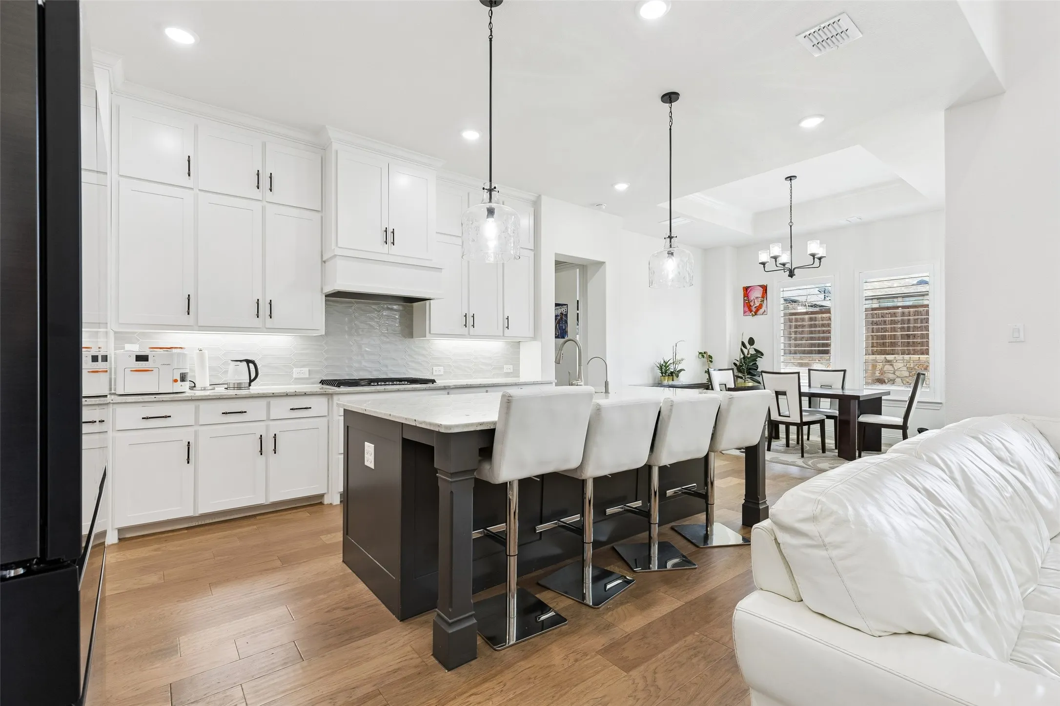 Single Family Residence For Sale in Collin County , 3520 Truro Street, Celina, Texas 75009, 5 Bedroom, 5 Bathroom, 3 Garage spaces, 4,033 Sqft, built in 2023, mls#21348568, Real Estate Agent in Celina, Homes For Sale in Collin county, Homes For Sale in Celina, Realtor in Celina Texas, Real Estate Brokerage Independent Realty Texas, Luminita Cordes Realtor